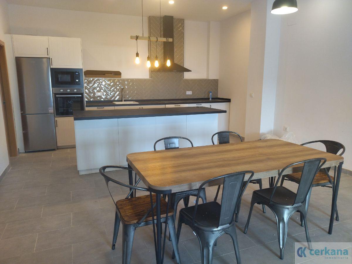 For rent of flat in Gines