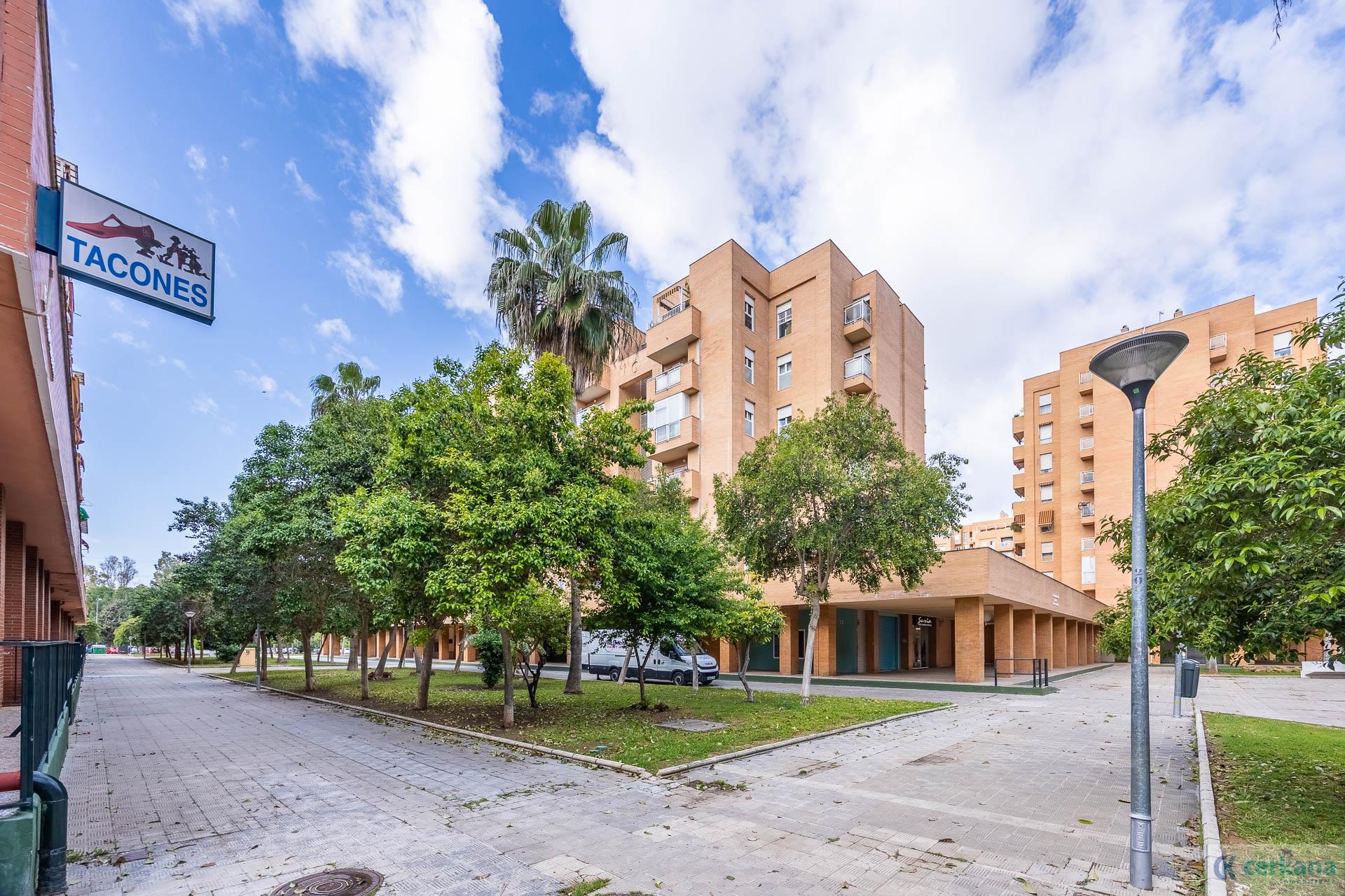 For sale of flat in Sevilla