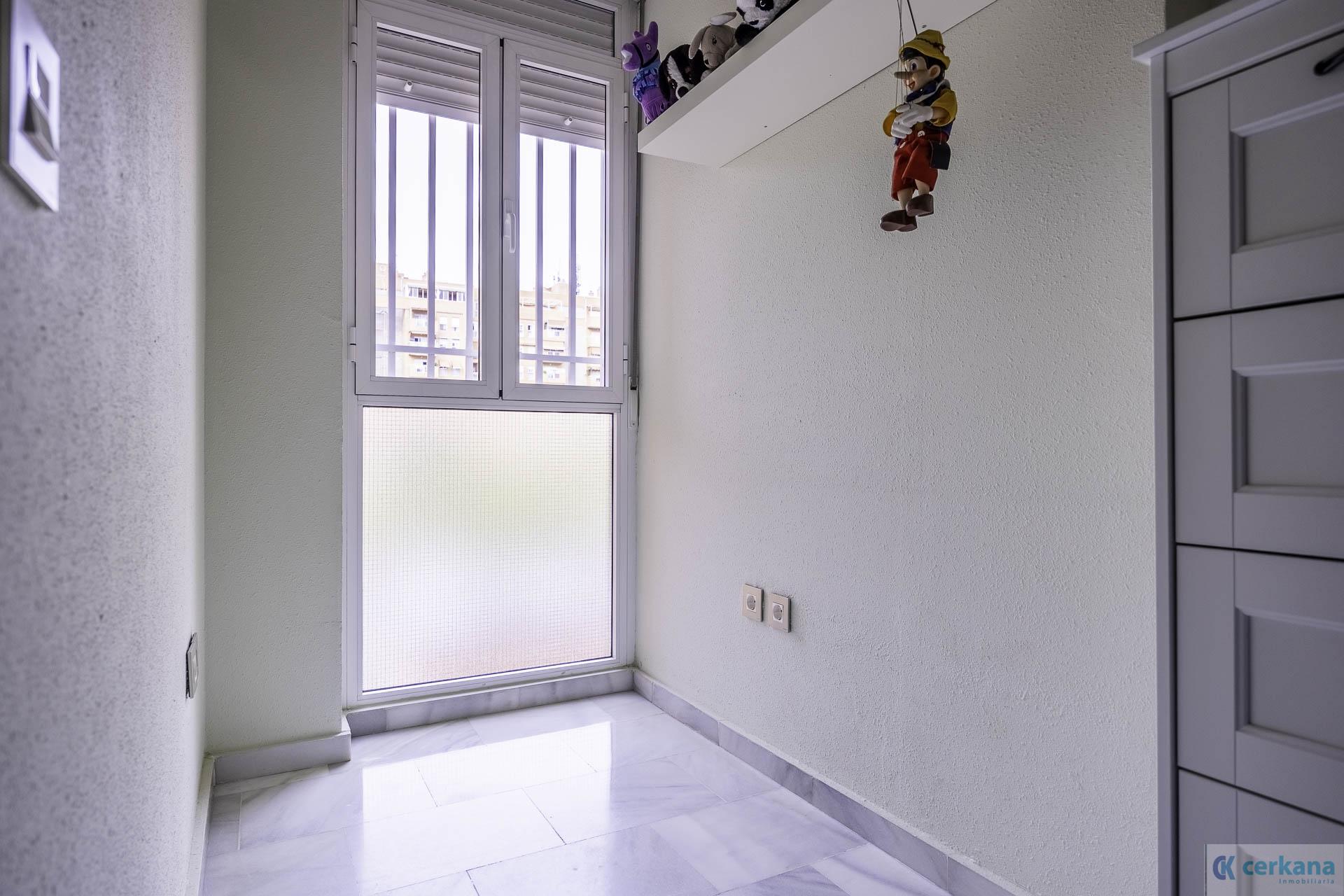 For sale of flat in Sevilla