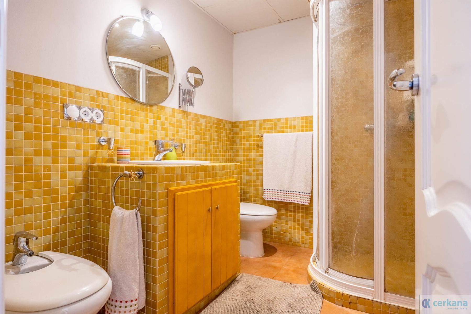 For sale of chalet in Valencina de la Concepción