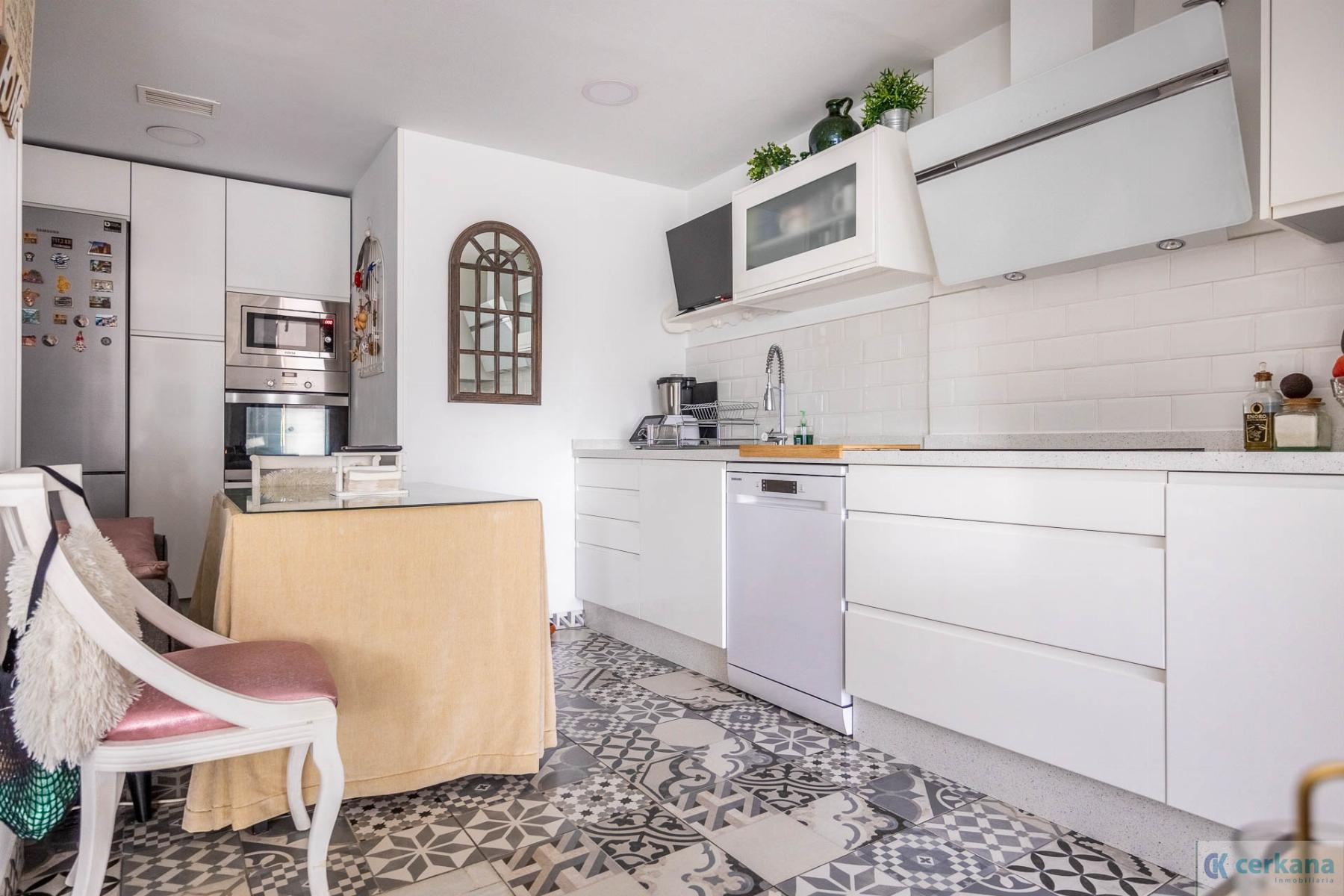 For sale of flat in Sevilla