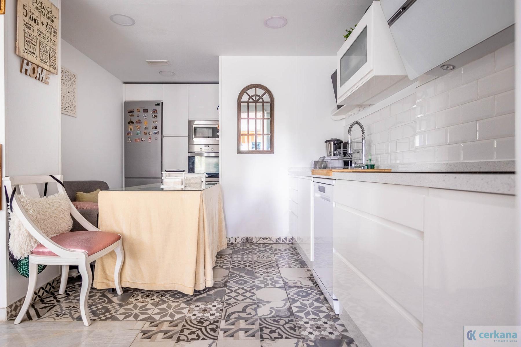 For sale of flat in Sevilla