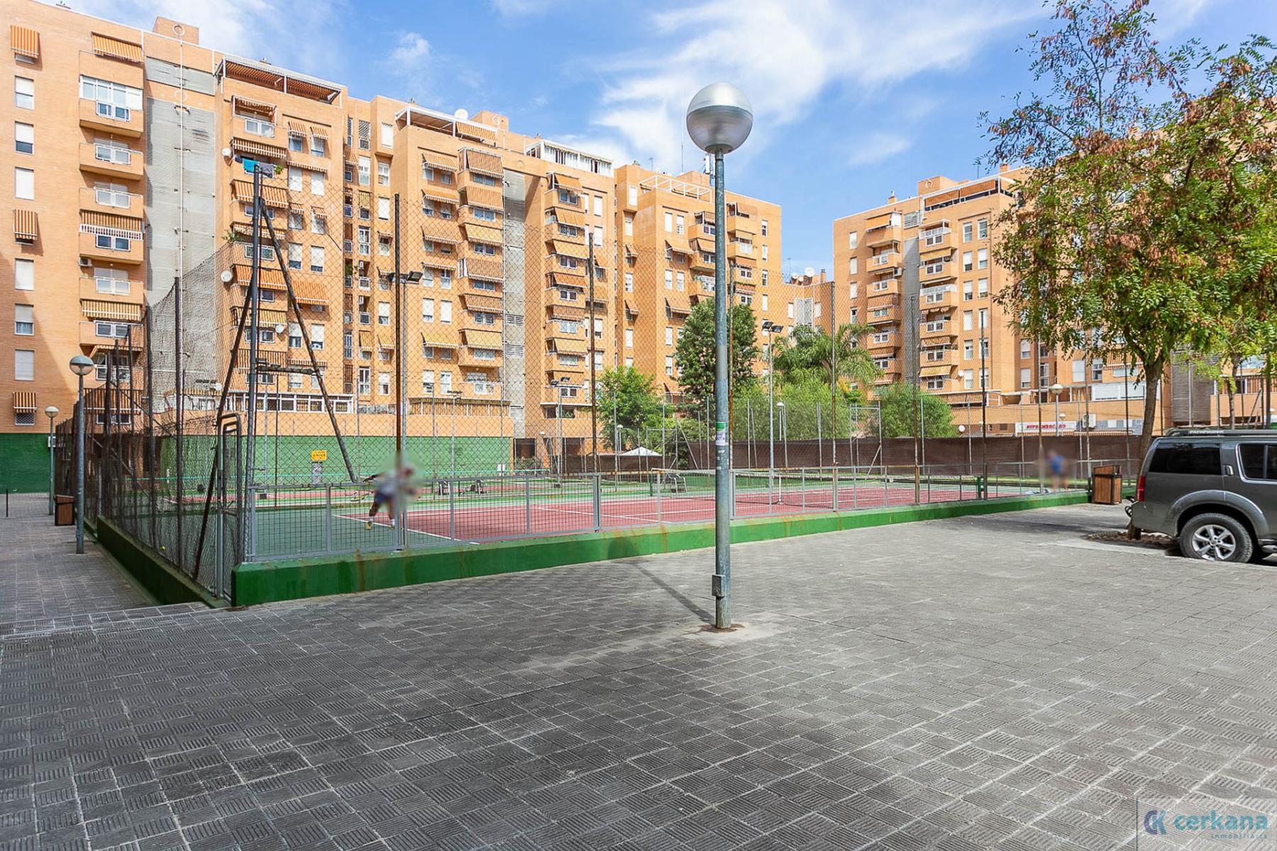 For sale of flat in Sevilla