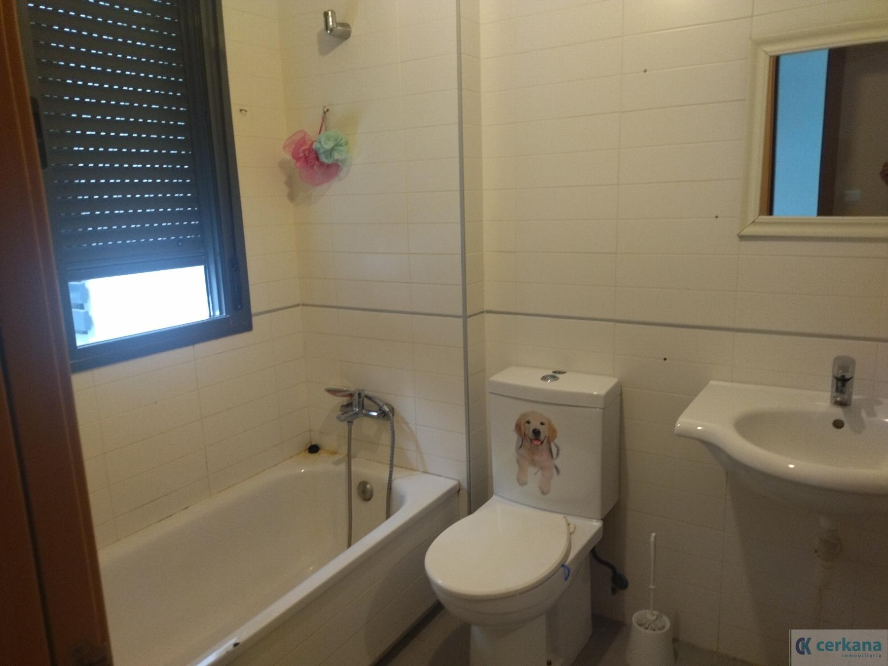 For sale of flat in Pilas