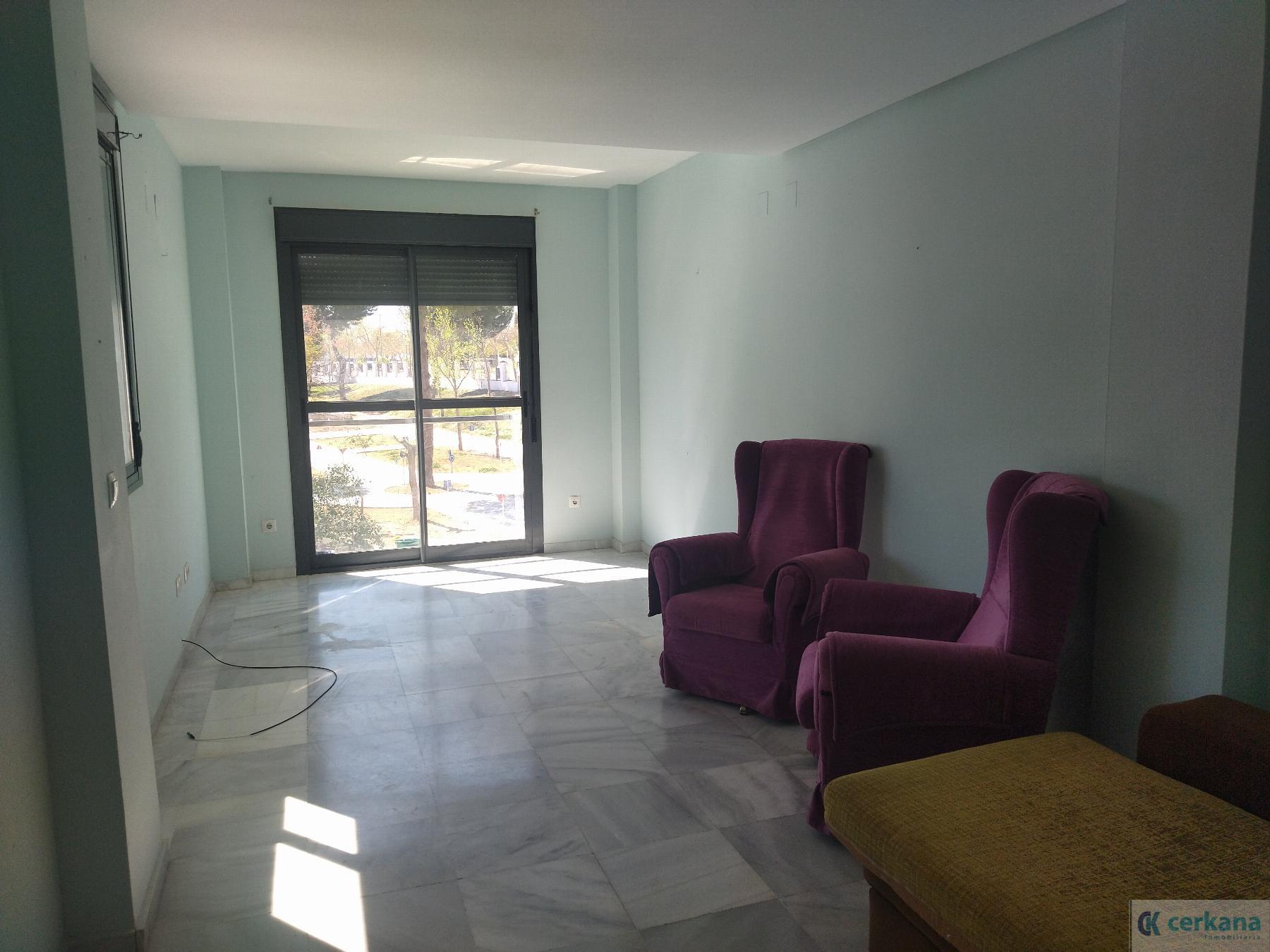 For sale of flat in Pilas