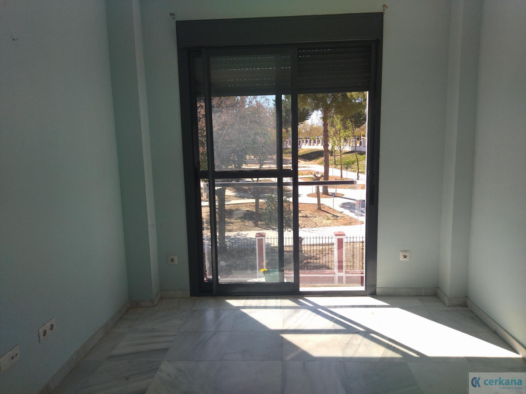 For sale of flat in Pilas