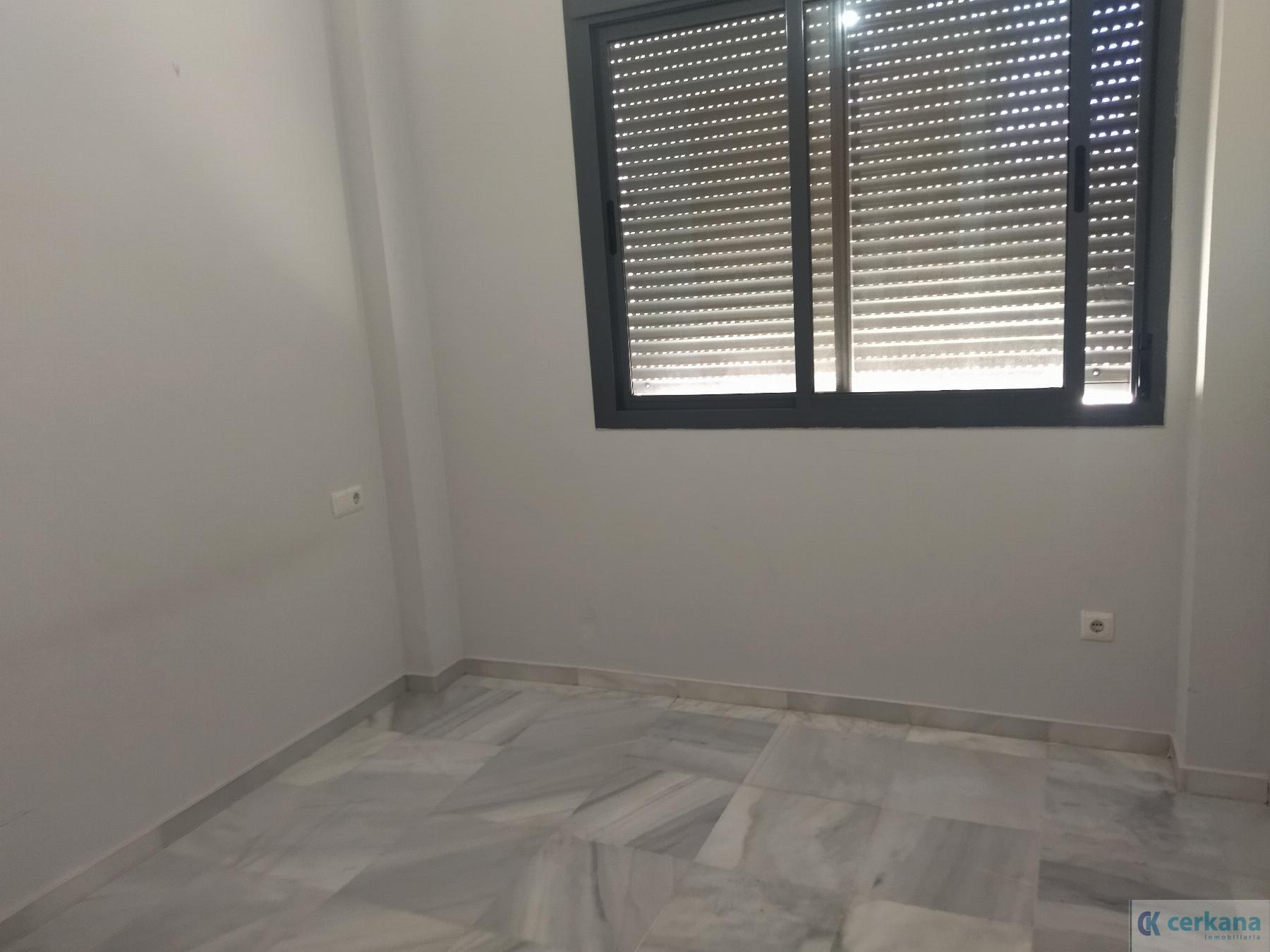 For sale of flat in Pilas