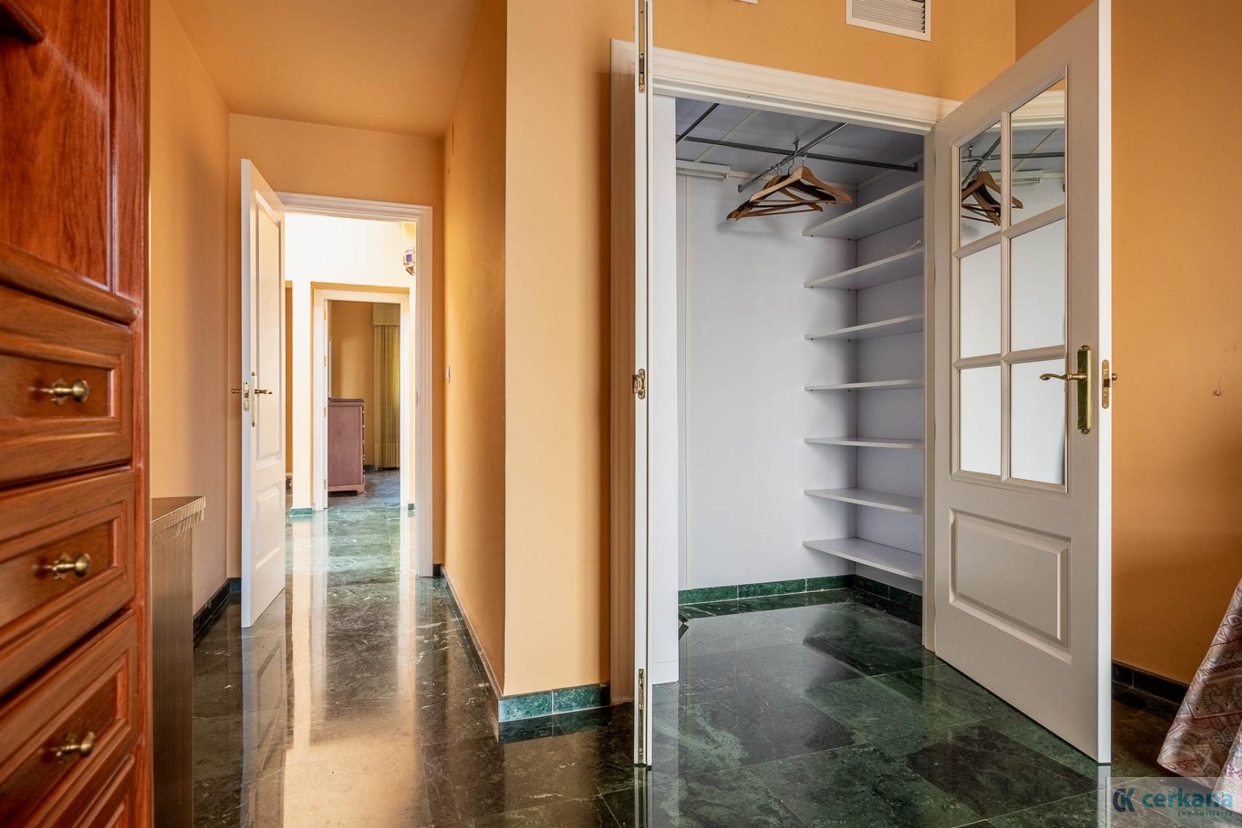 Venta de casa en Gines