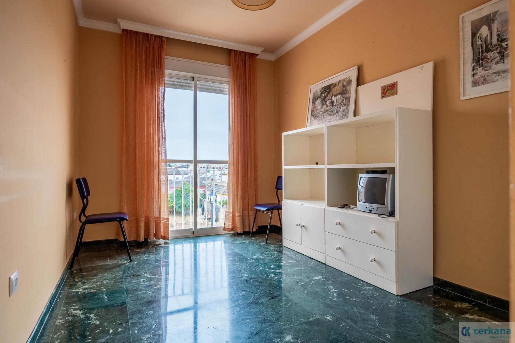 Venta de casa en Gines