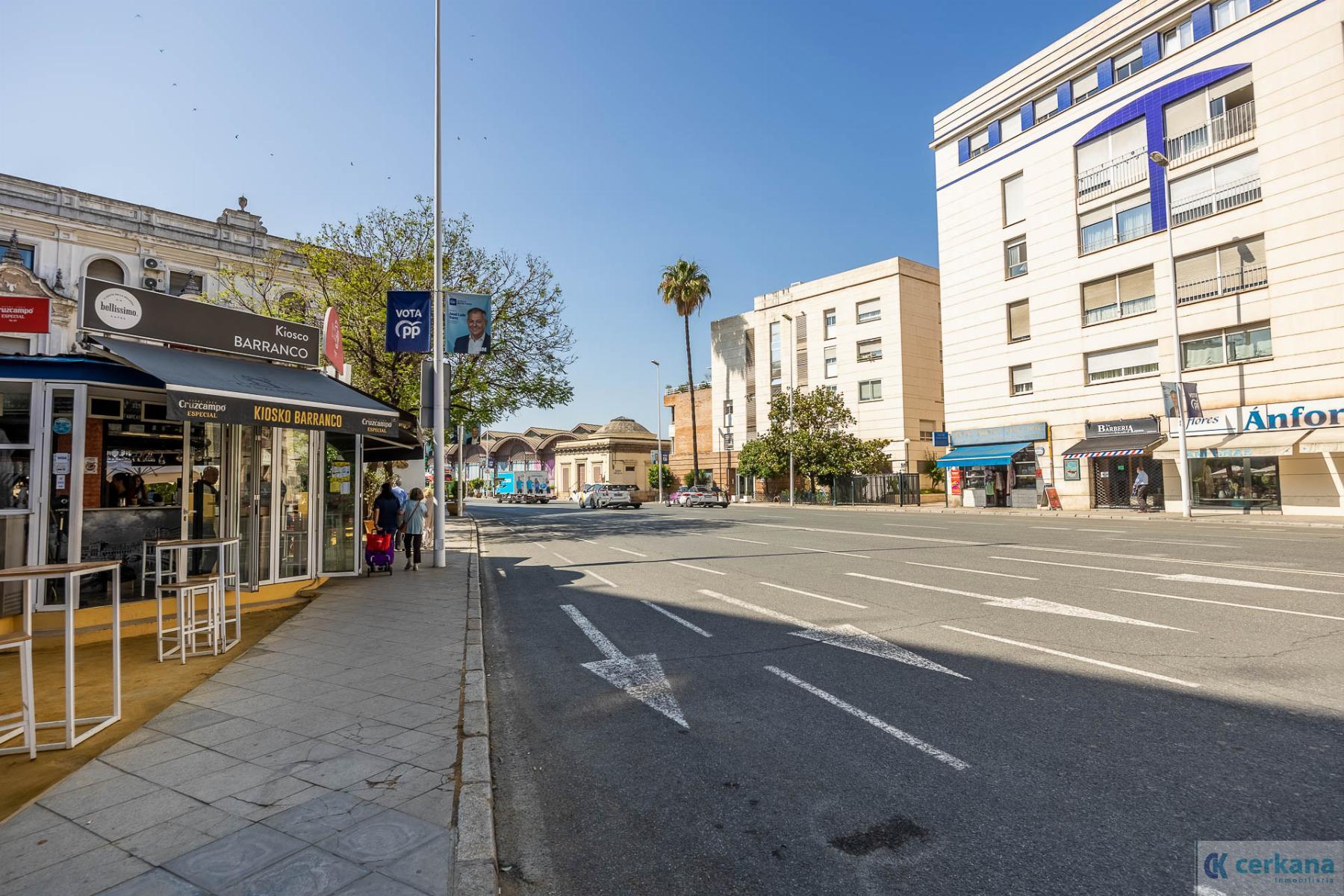 For sale of flat in Sevilla