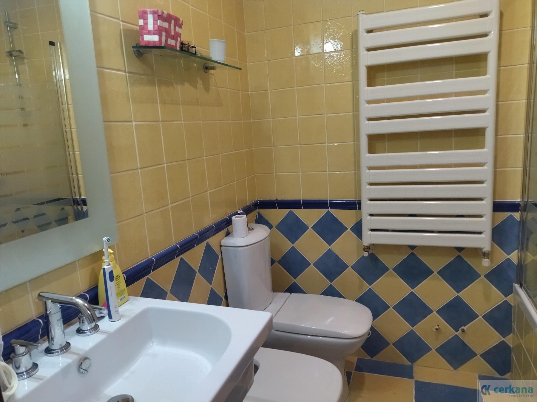 For rent of chalet in Gines