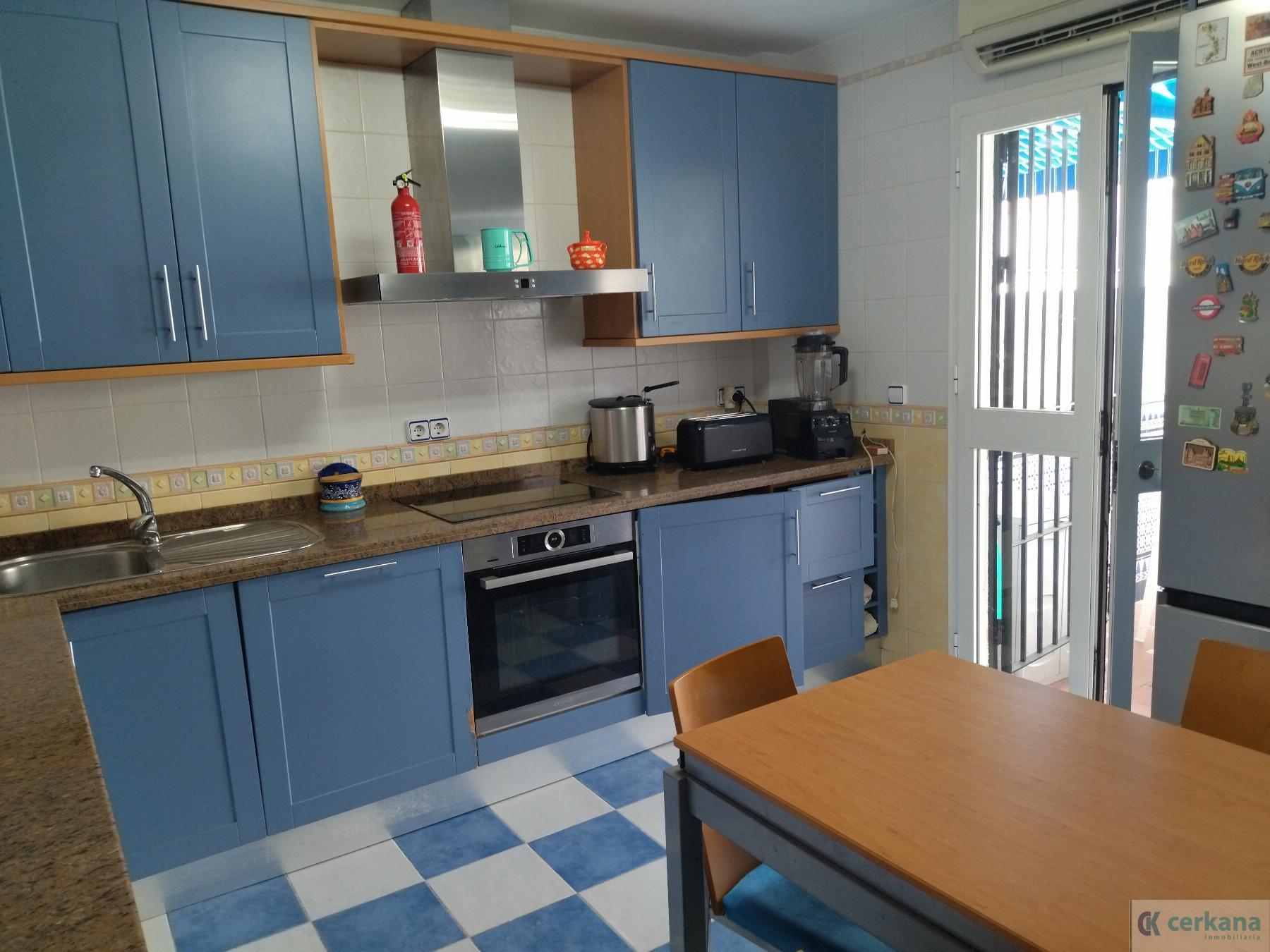 For rent of chalet in Gines