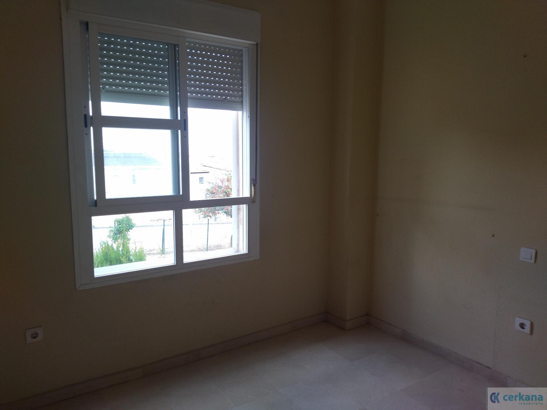 For sale of chalet in Gines