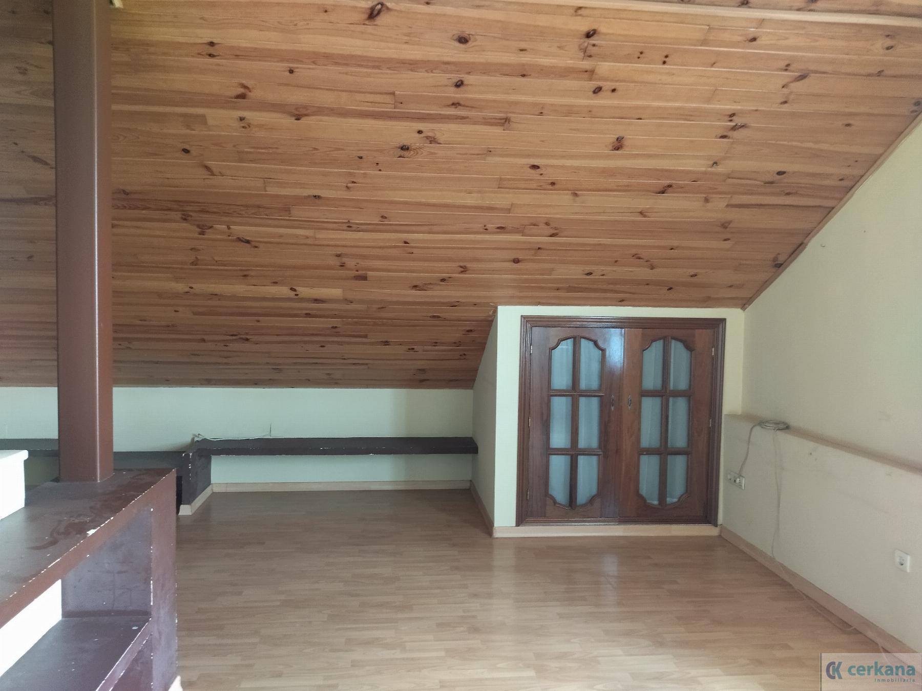 For sale of chalet in Gines