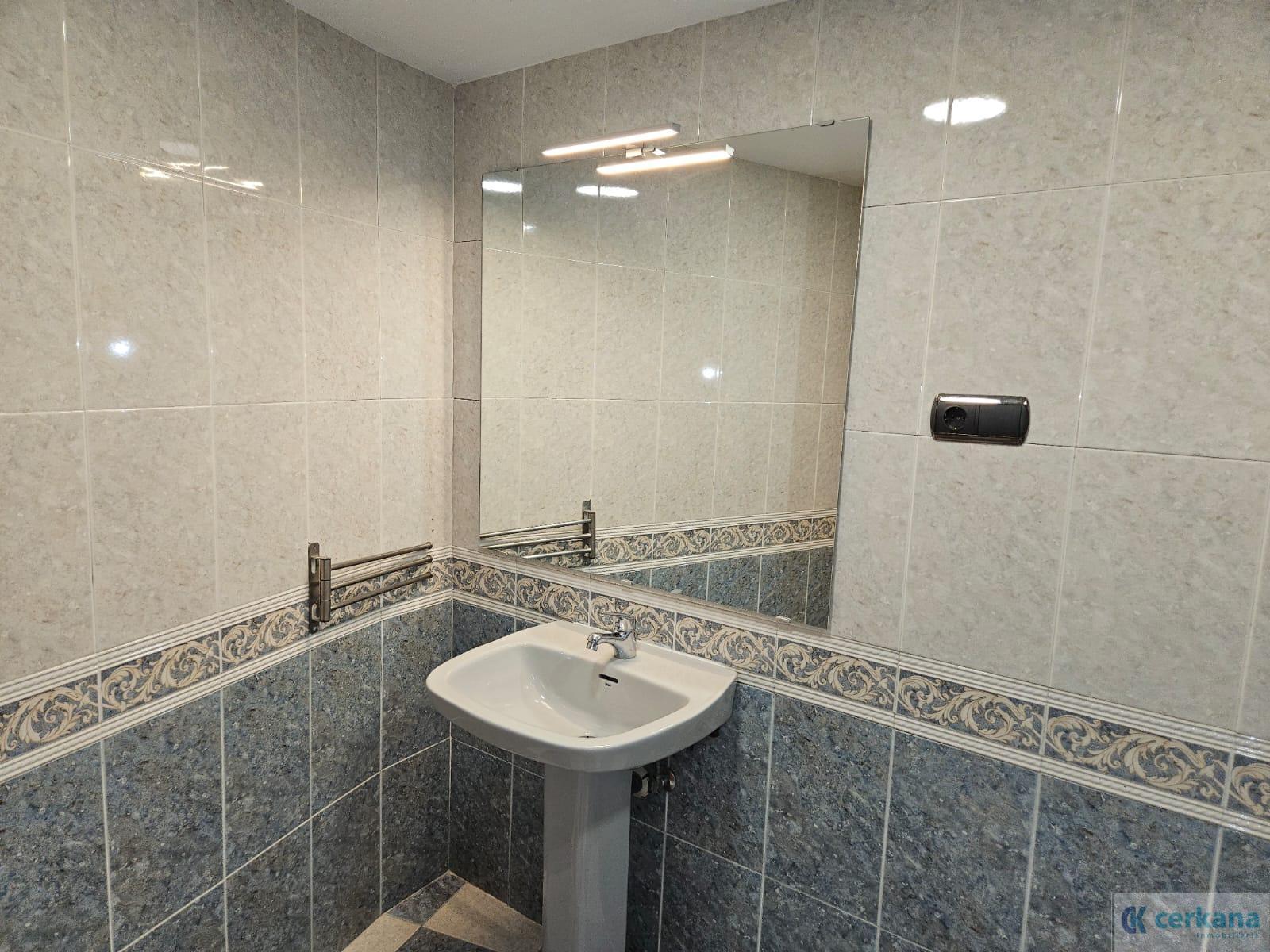 For rent of flat in Sevilla
