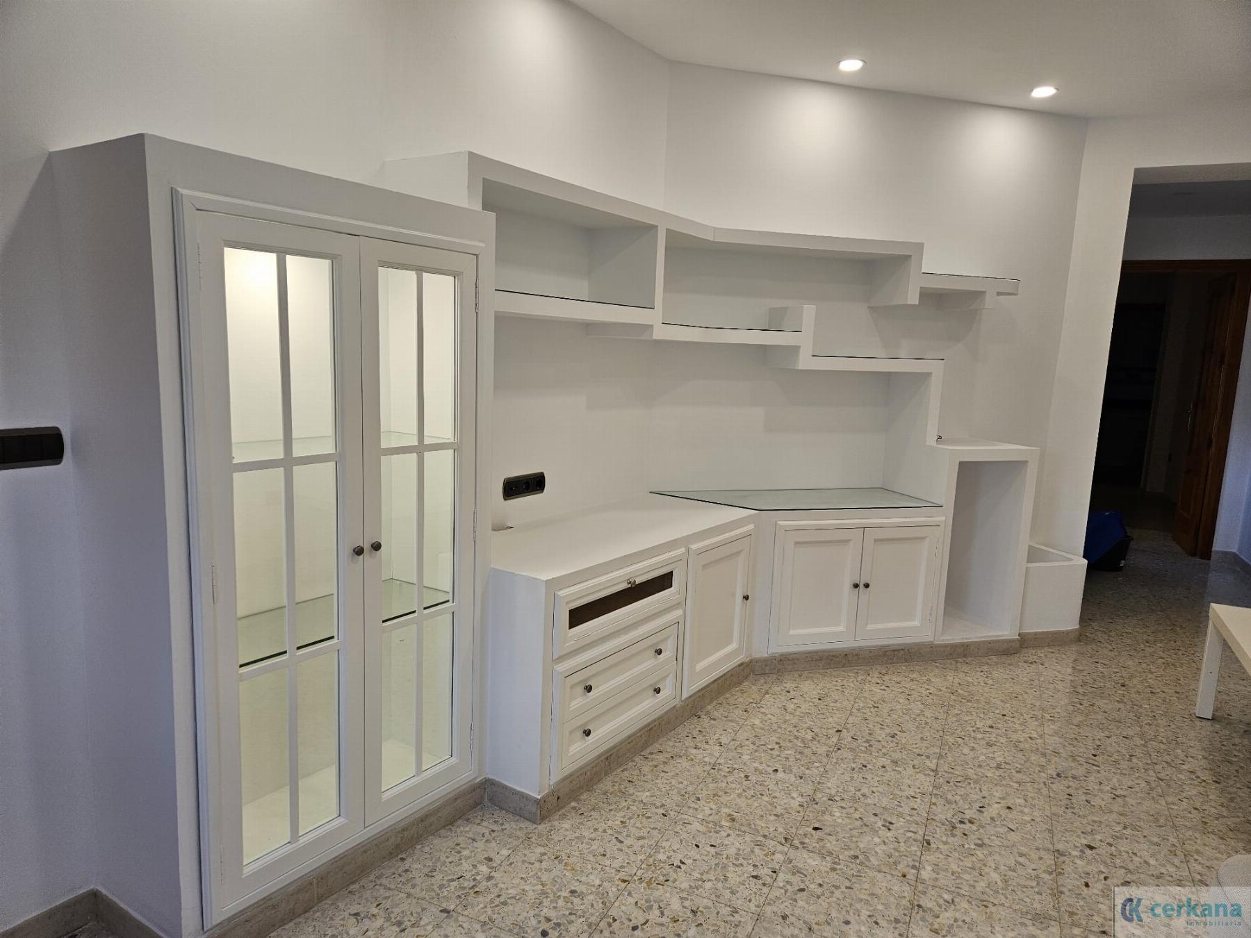 For rent of flat in Sevilla