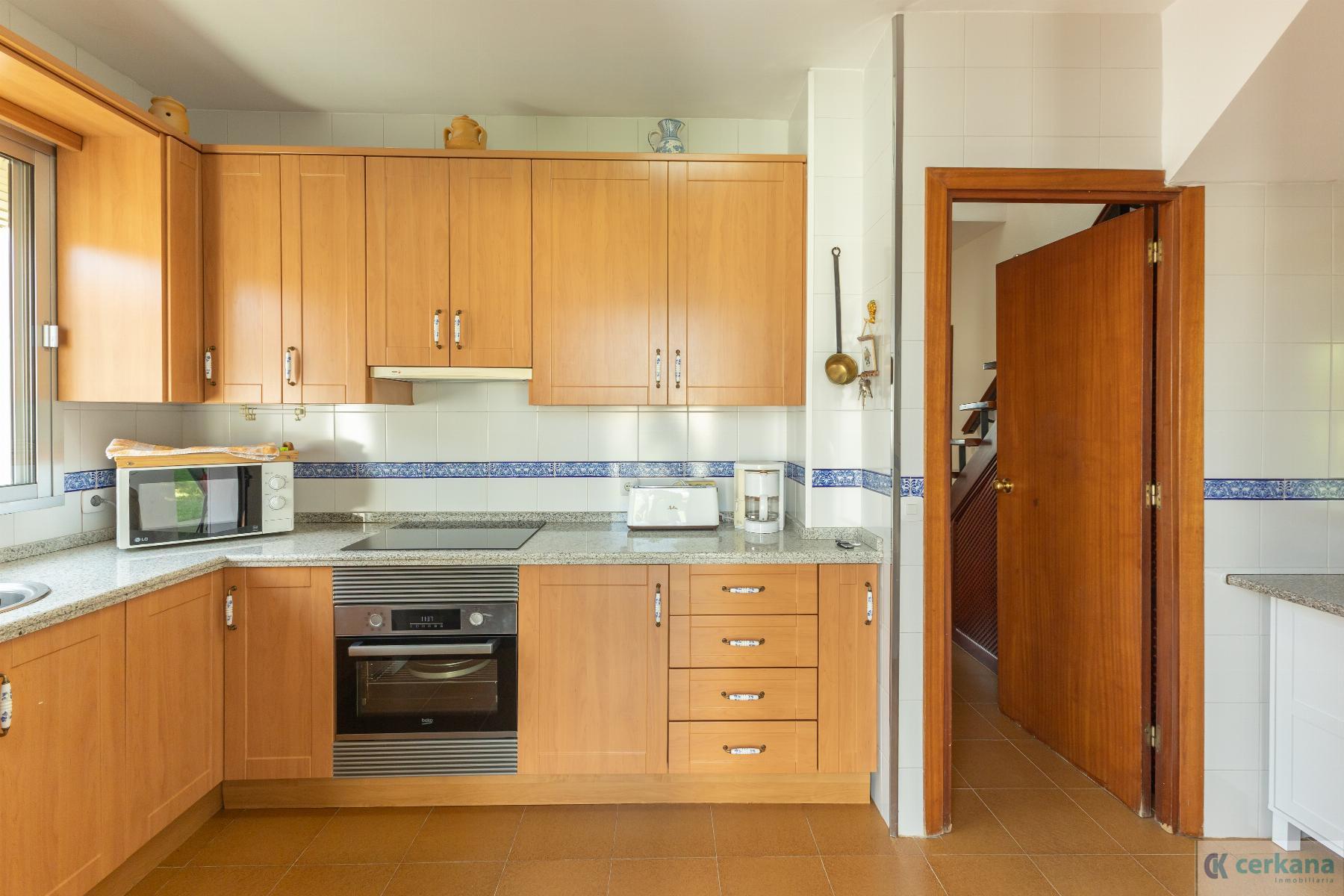 For sale of chalet in Espartinas