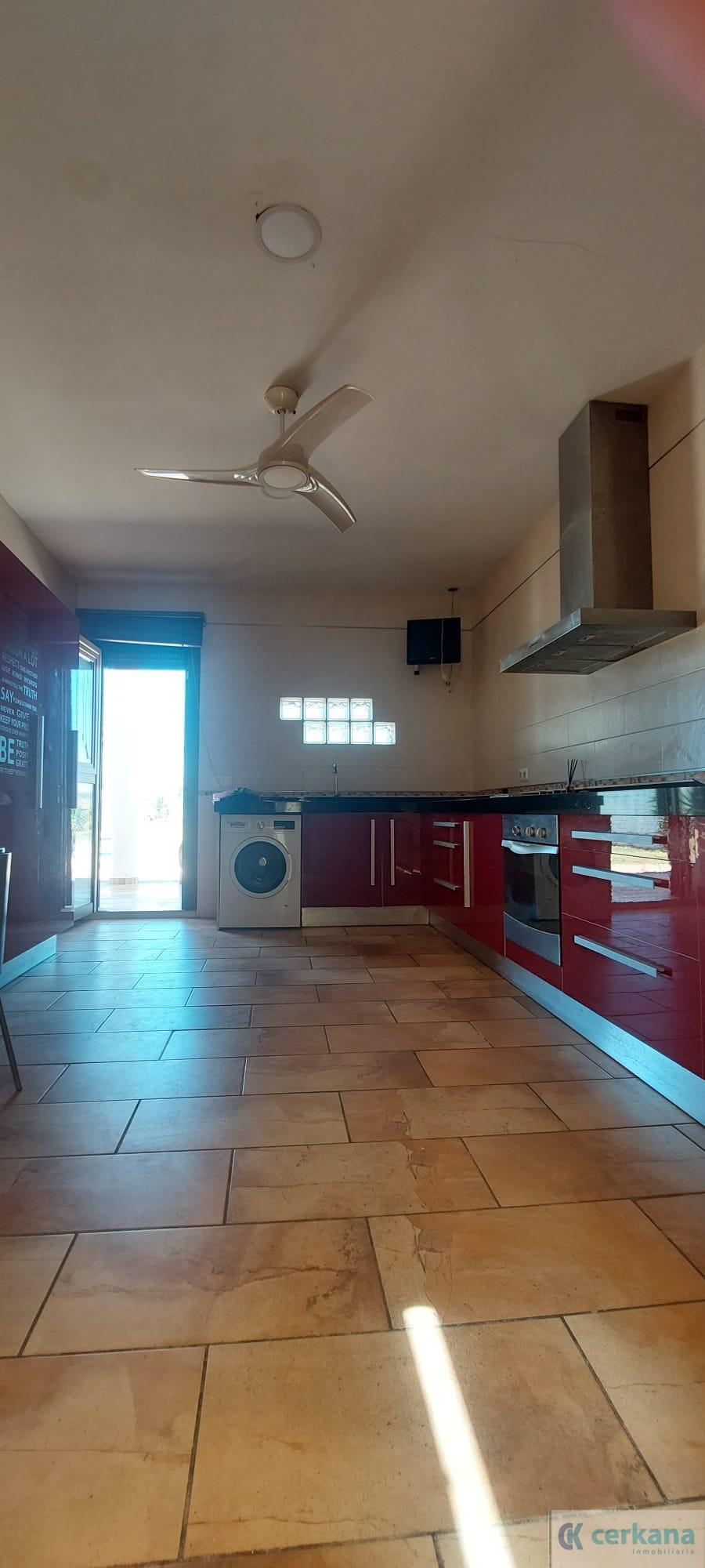 For sale of chalet in Dos Hermanas