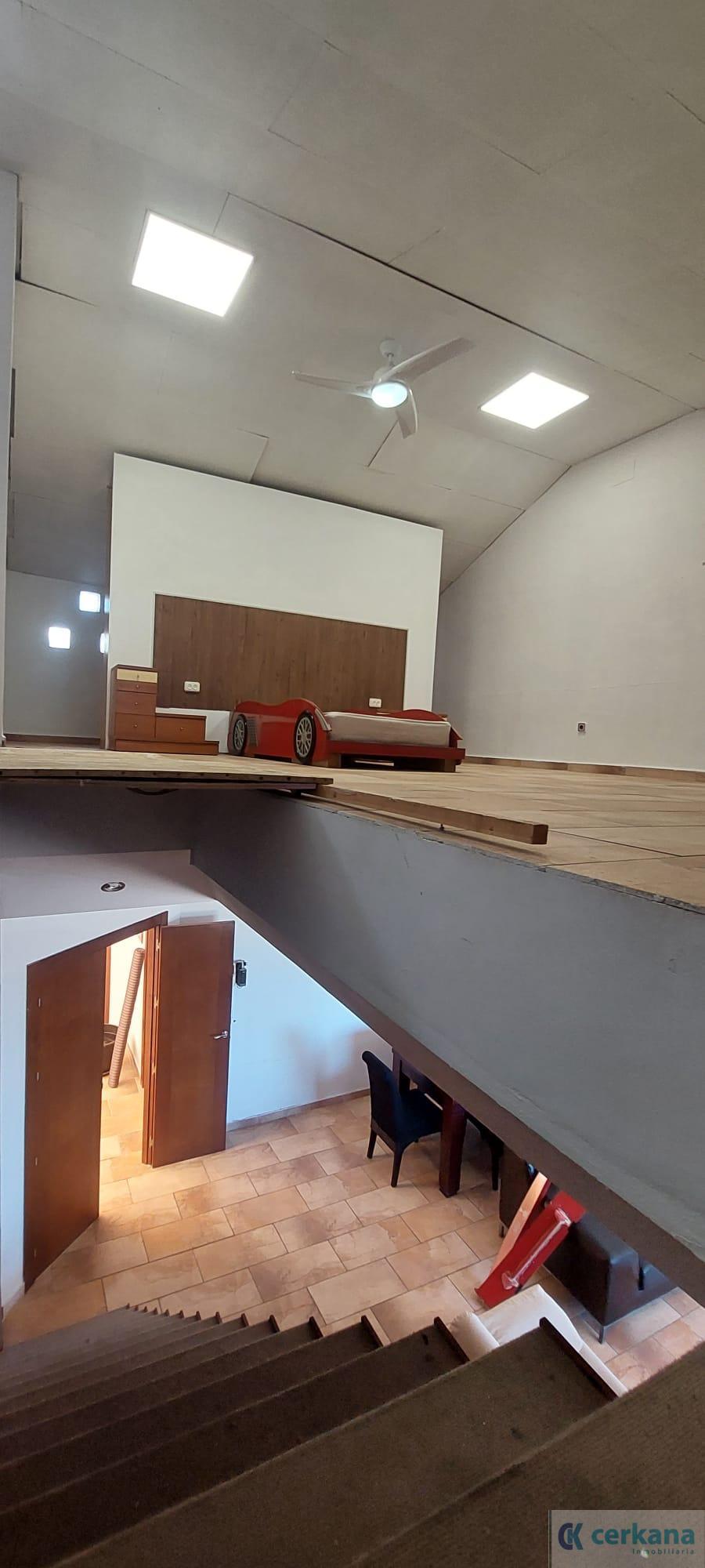 For sale of chalet in Dos Hermanas
