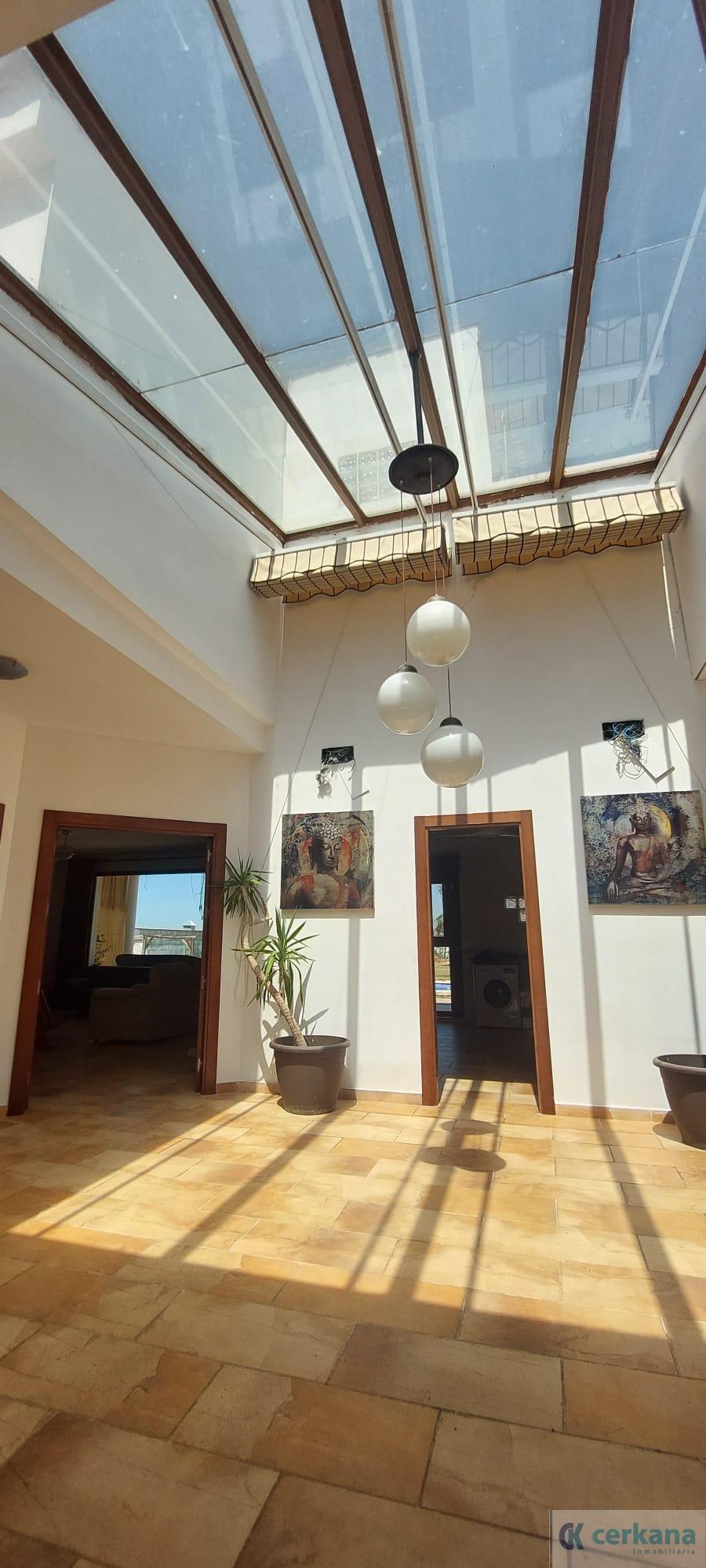For sale of chalet in Dos Hermanas
