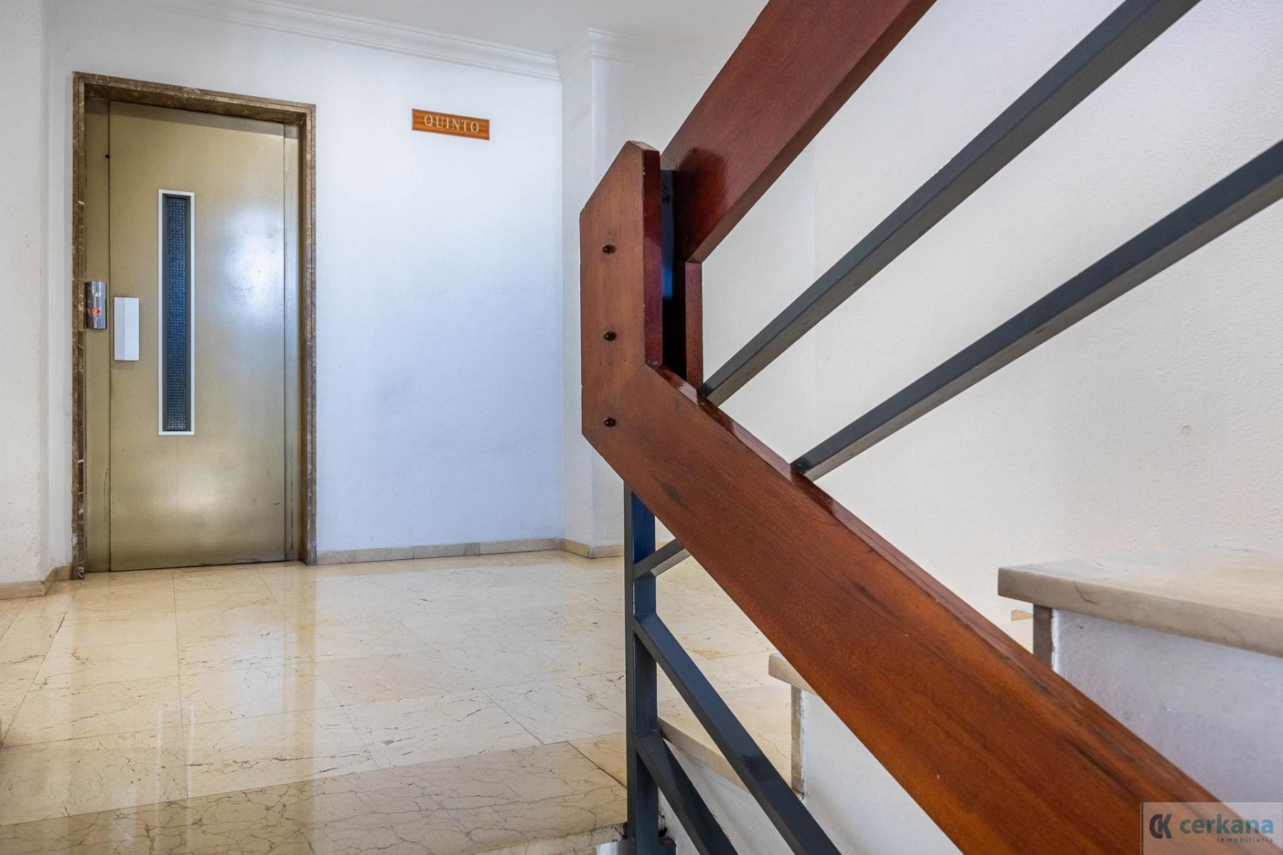 For sale of flat in Sevilla