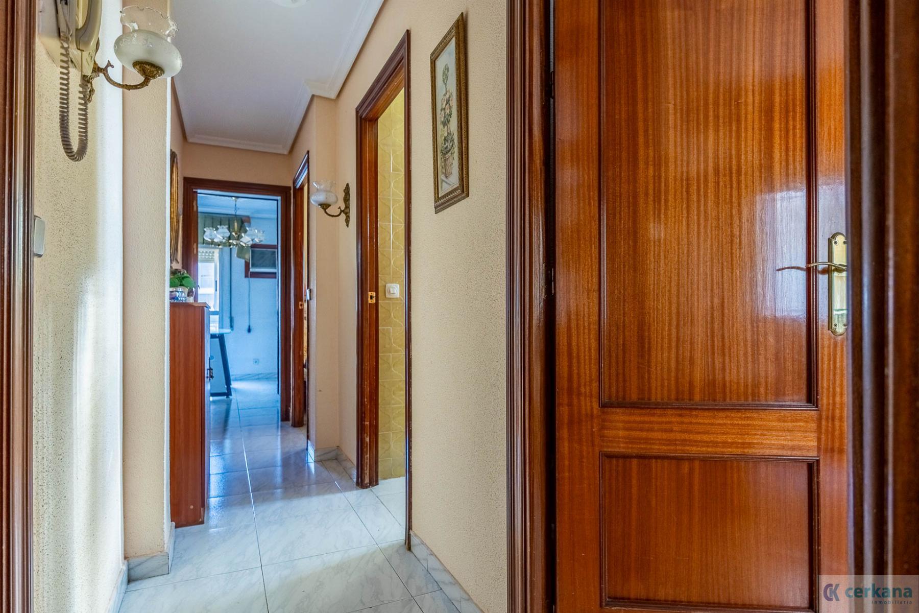 For sale of flat in Sevilla