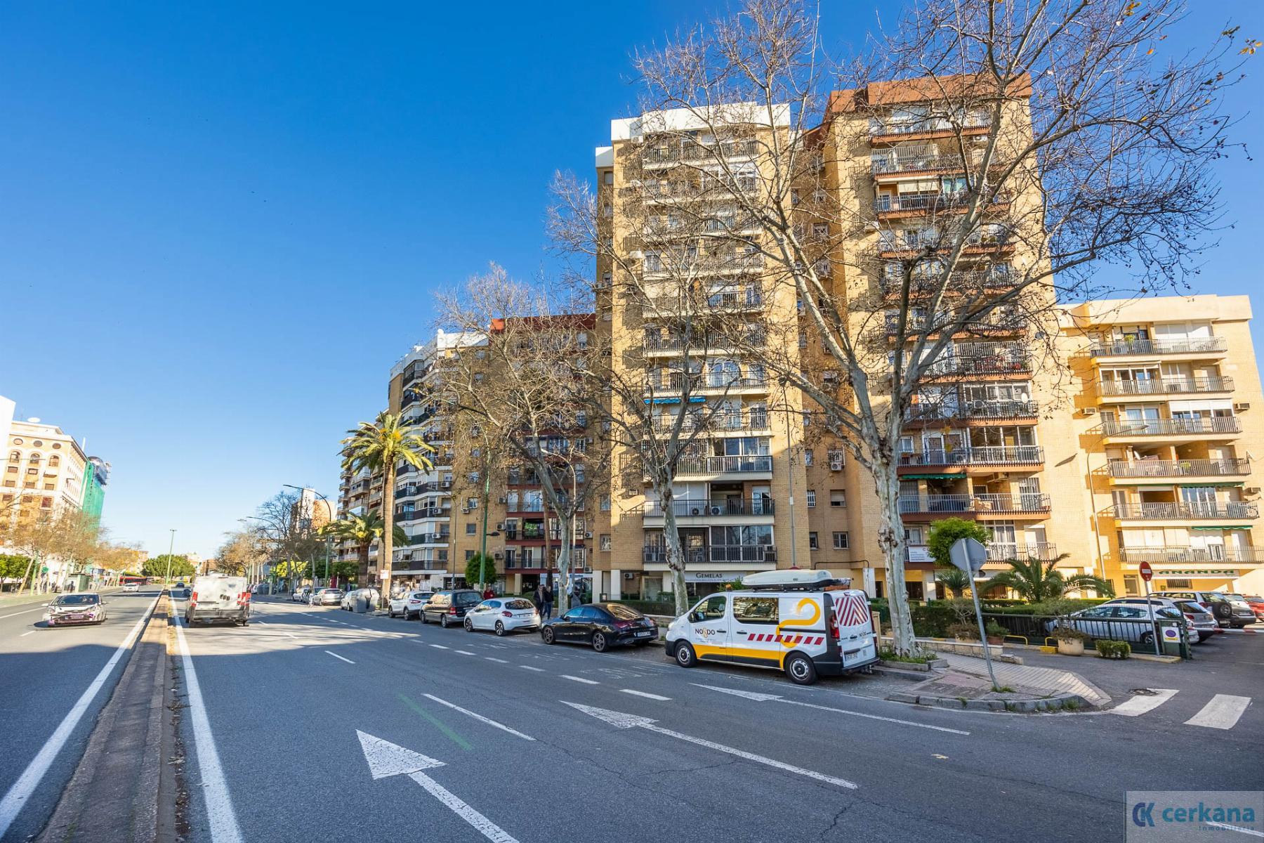 For sale of flat in Sevilla