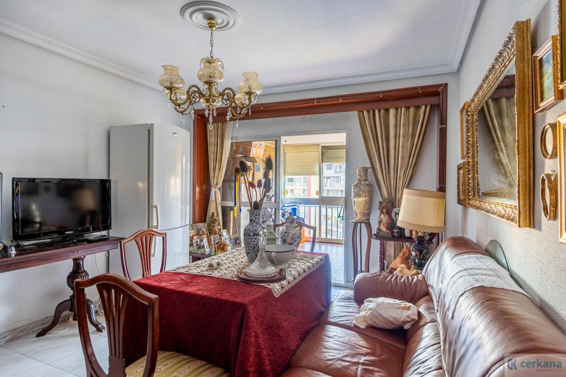 For sale of flat in Sevilla