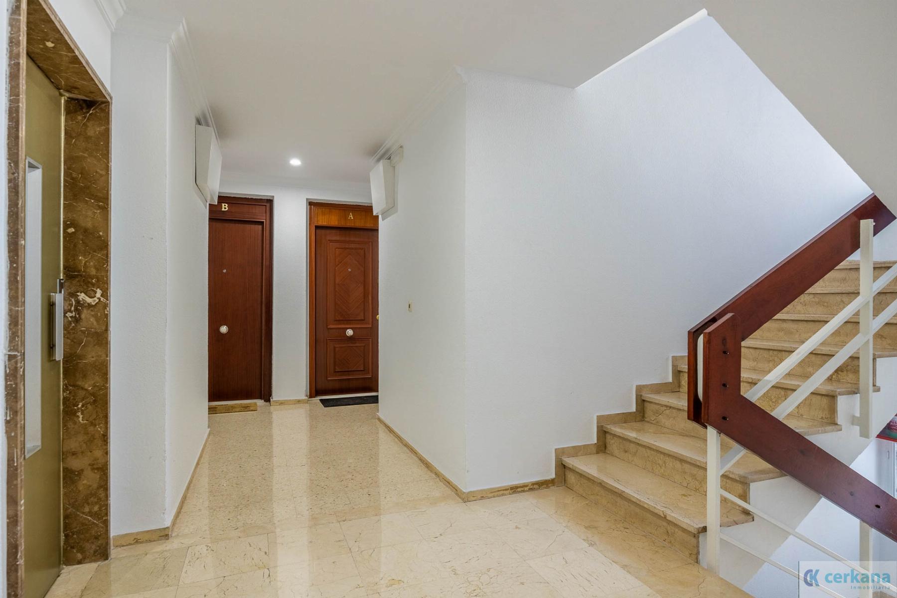 For sale of flat in Sevilla