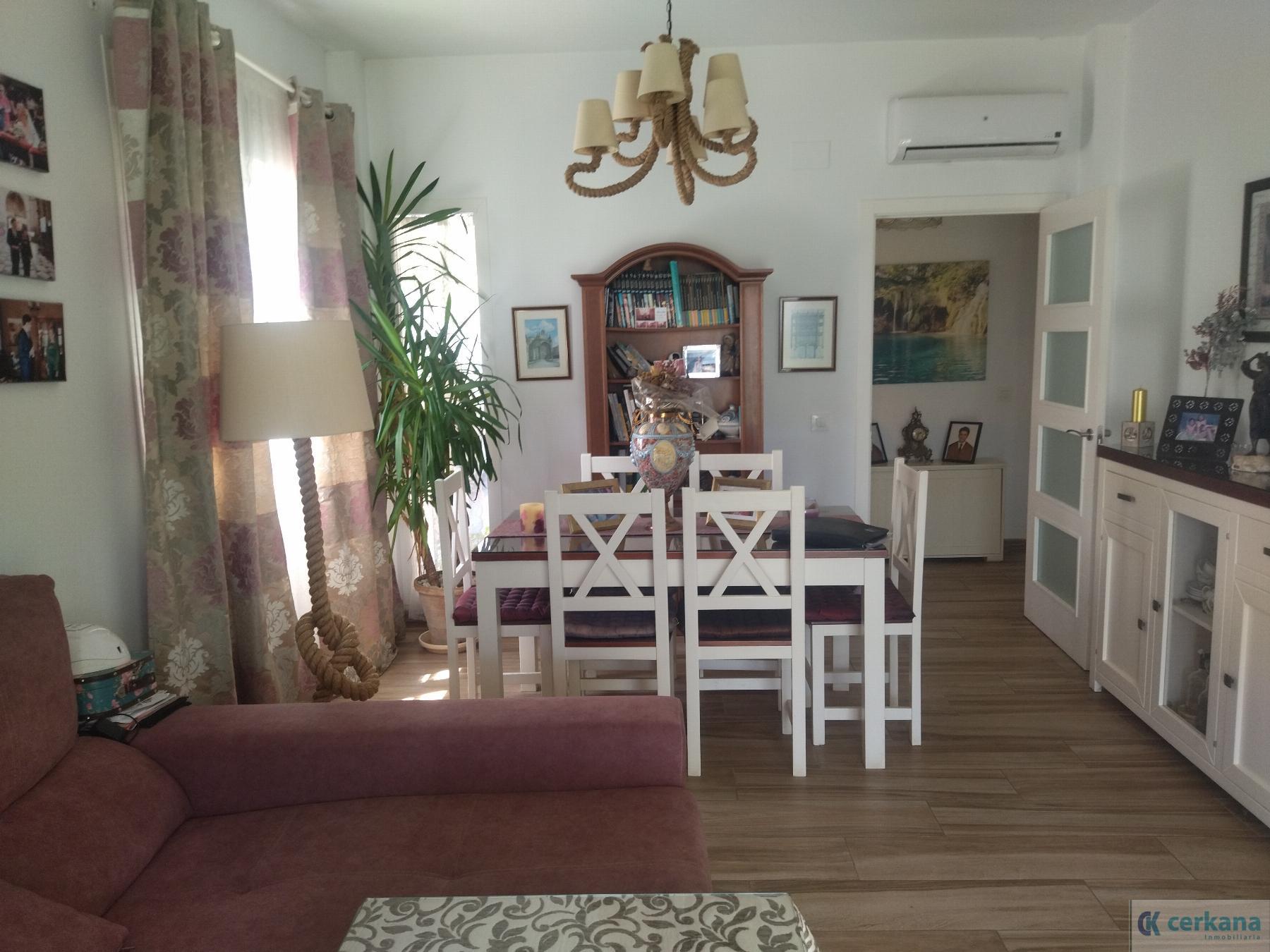 For sale of chalet in Bollullos de la Mitación