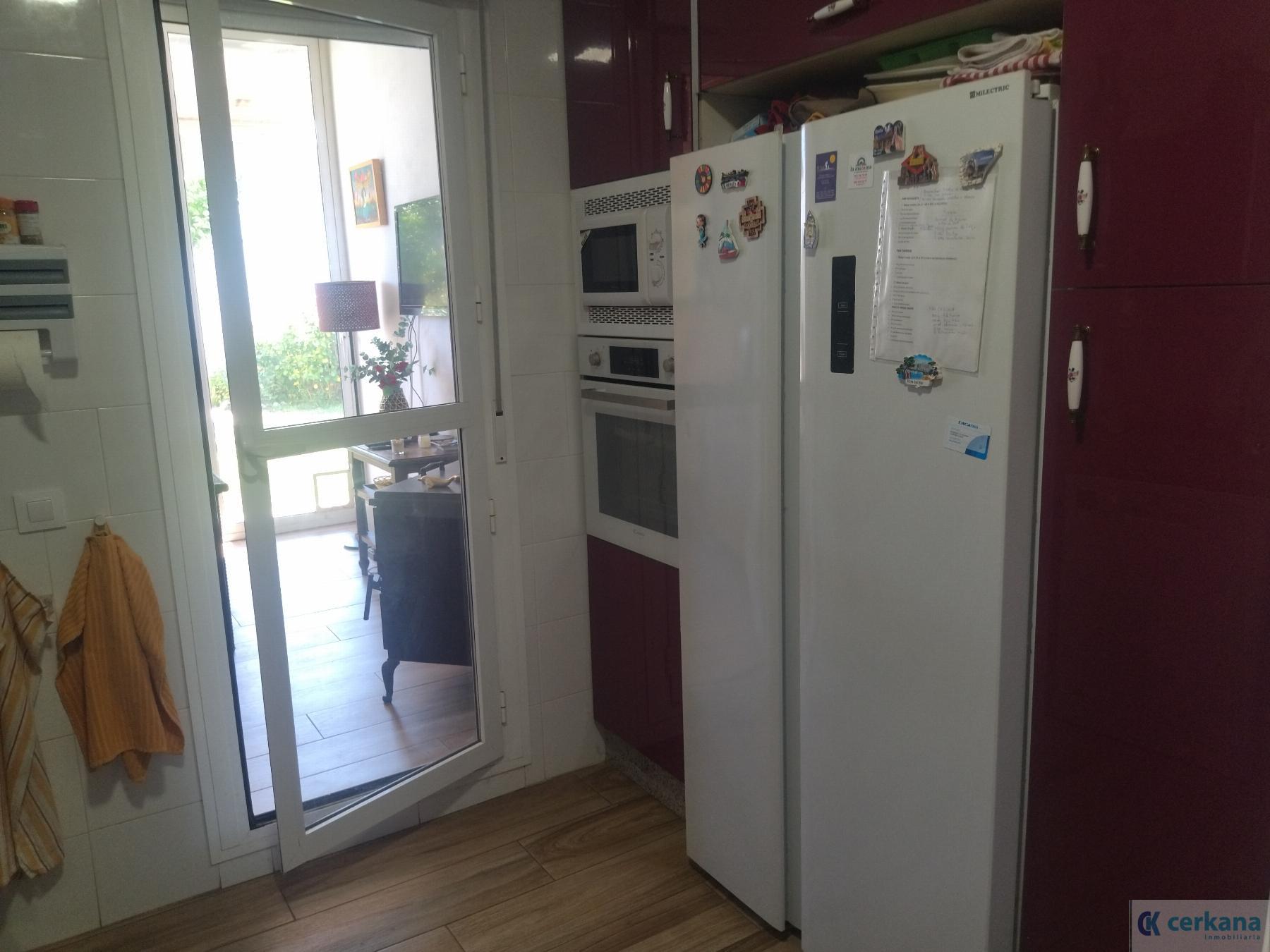 For sale of chalet in Bollullos de la Mitación