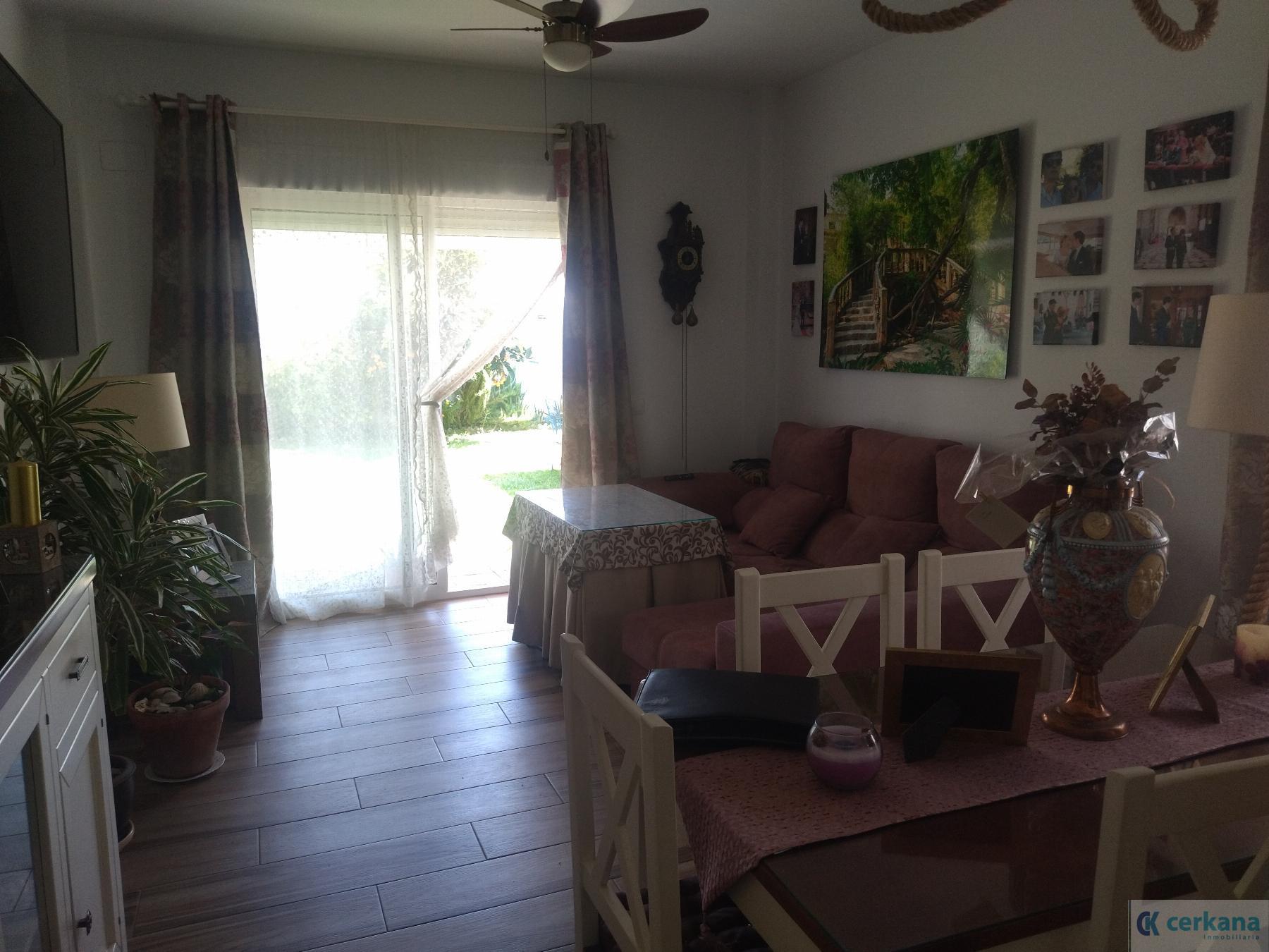 For sale of chalet in Bollullos de la Mitación