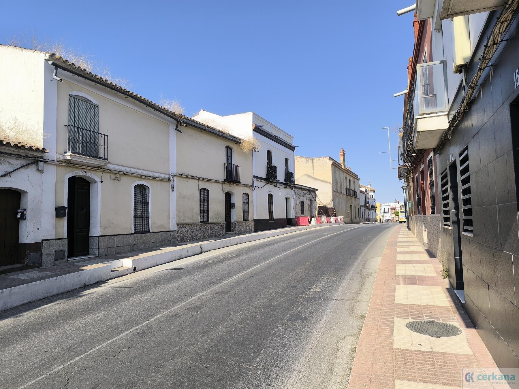For sale of house in Espartinas