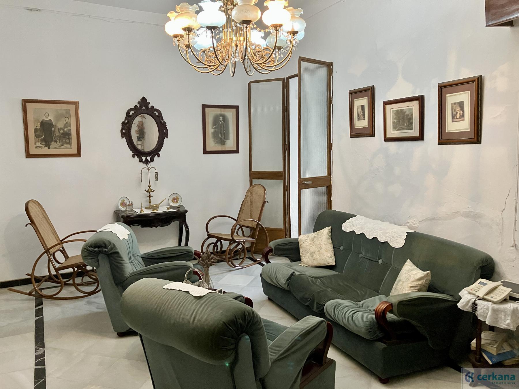 For sale of house in Espartinas