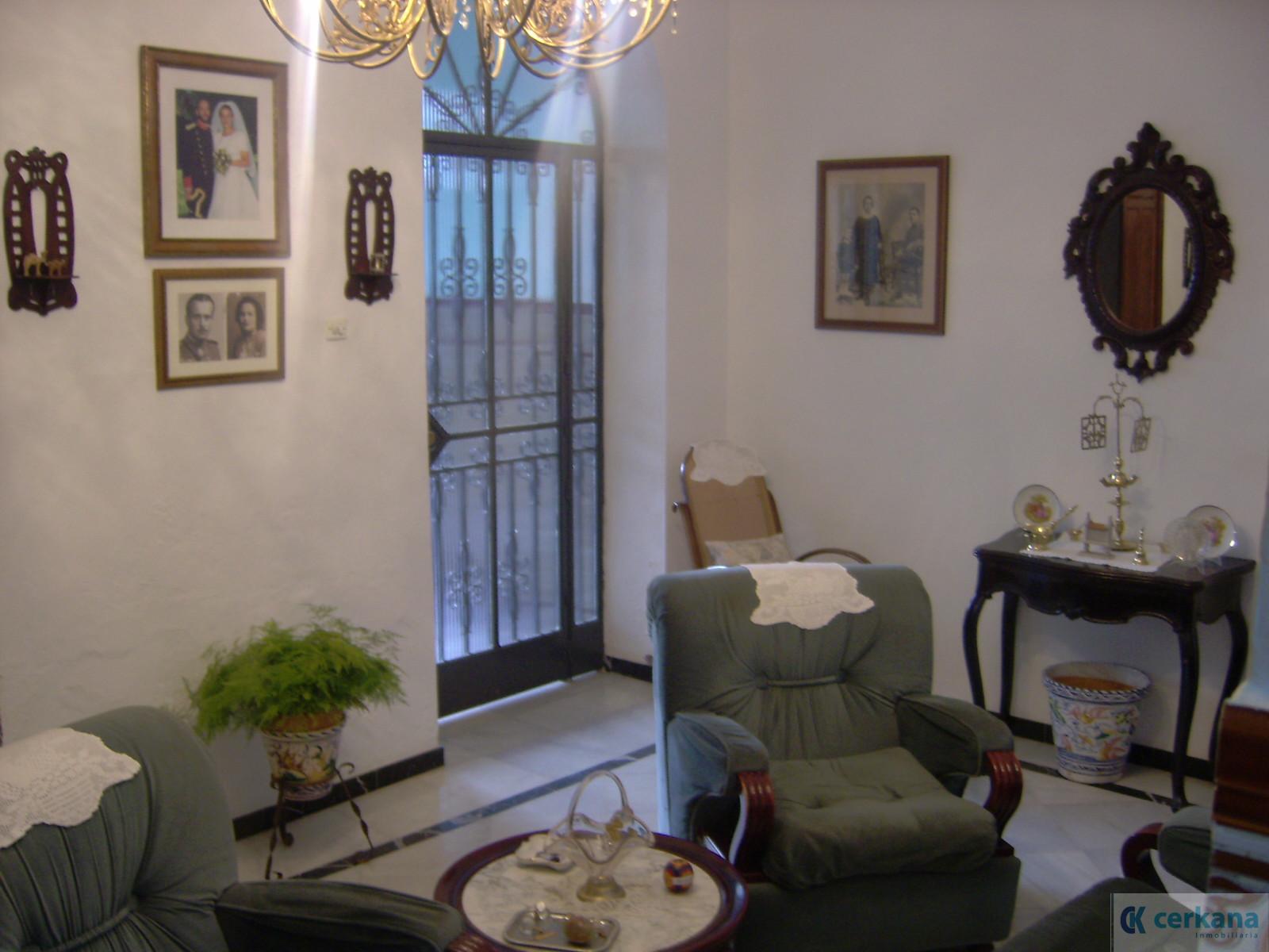 For sale of house in Espartinas