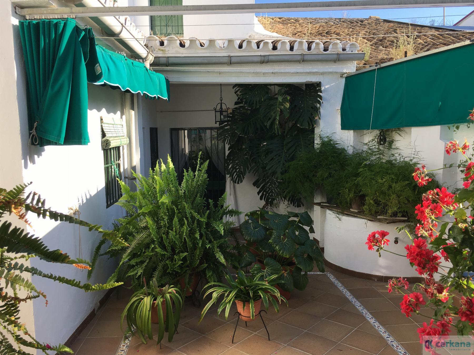 For sale of house in Espartinas