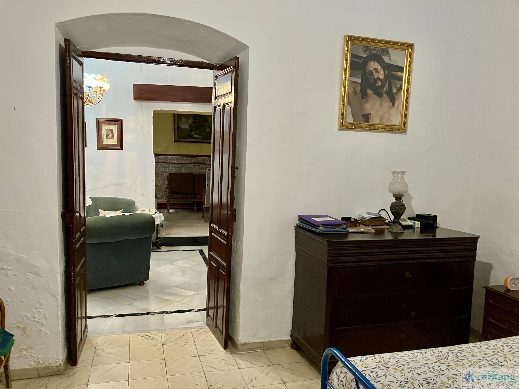For sale of house in Espartinas