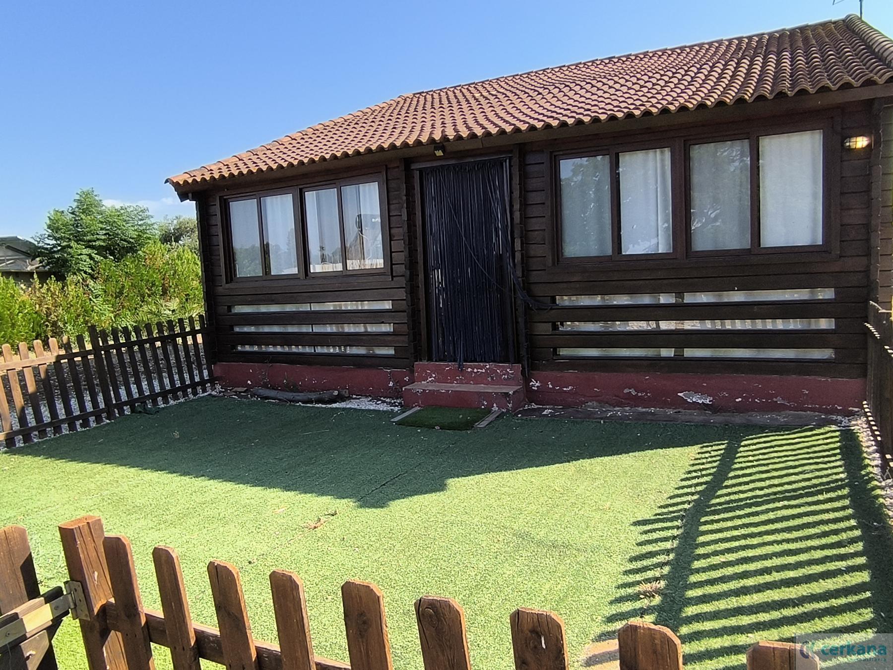 For sale of chalet in Sanlúcar la Mayor