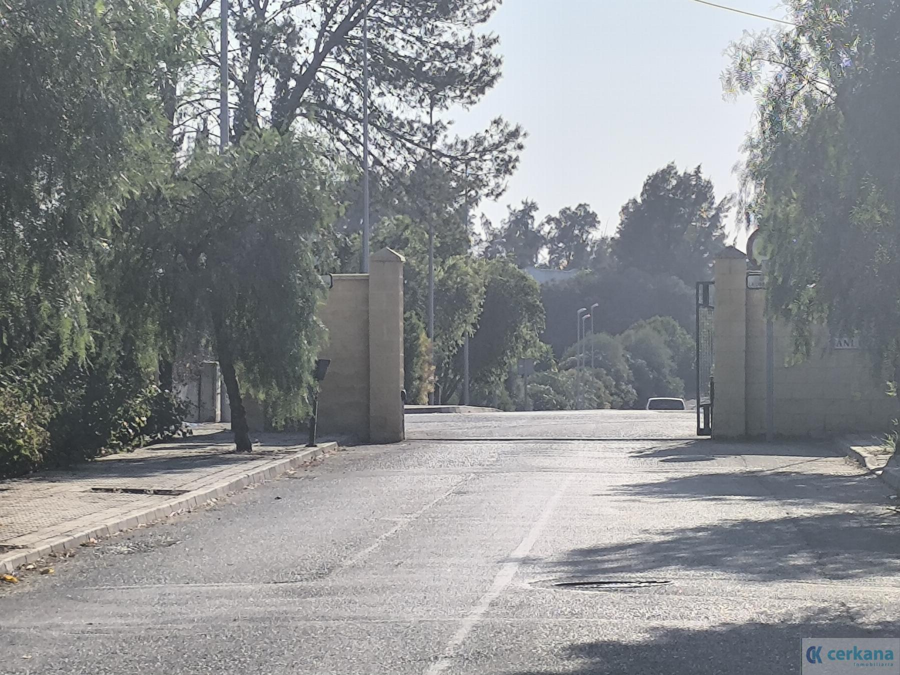 For sale of chalet in Sanlúcar la Mayor