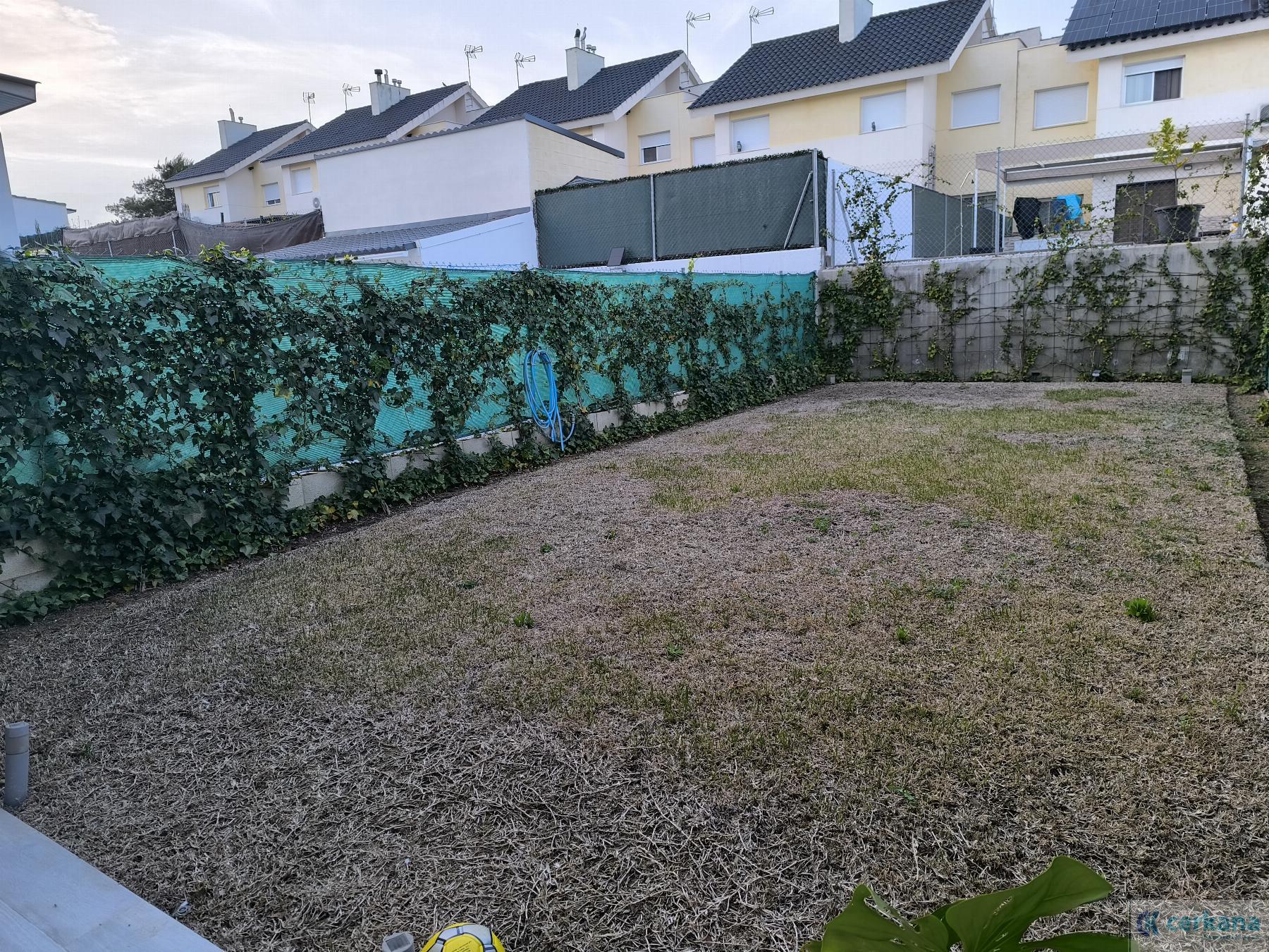 Venta de chalet en Huévar del Aljarafe