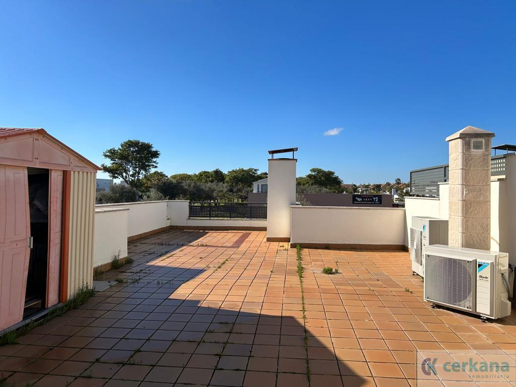 Venta de chalet en Espartinas