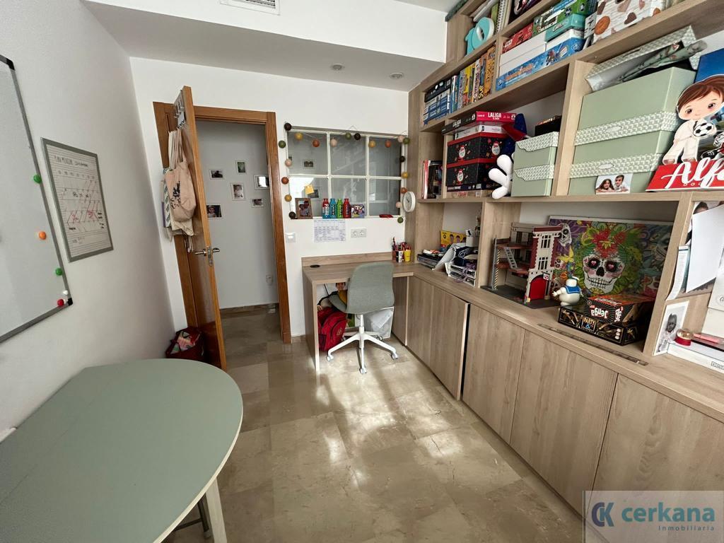 Venta de chalet en Espartinas