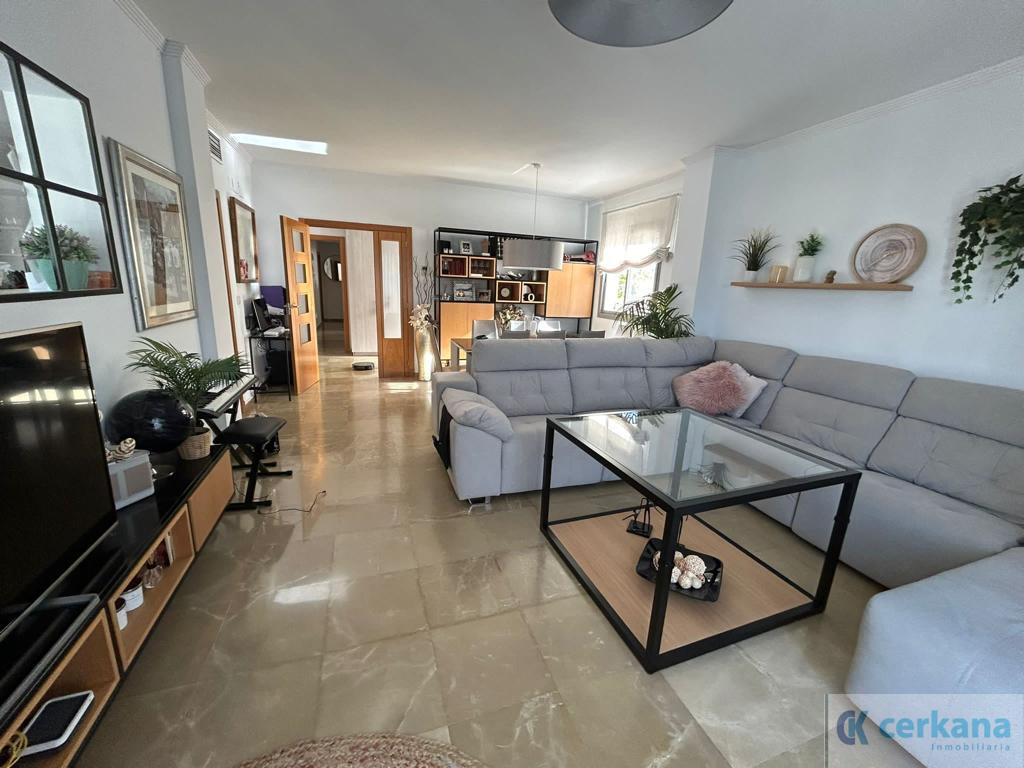 Venta de chalet en Espartinas