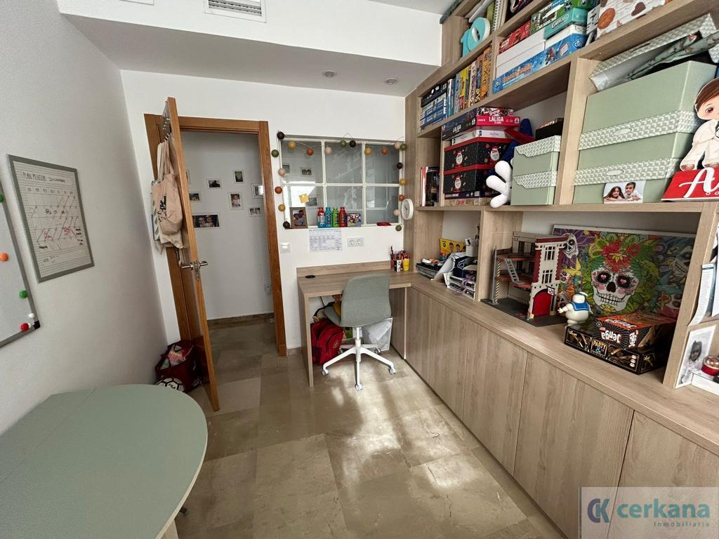 Venta de chalet en Espartinas