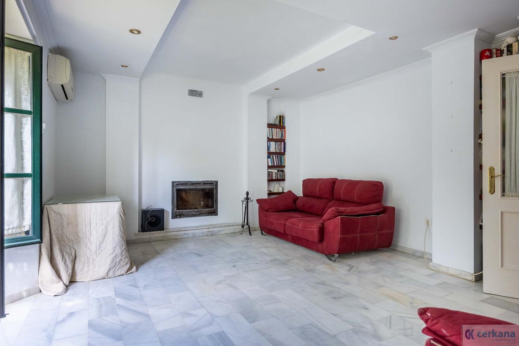 Venta de chalet en Espartinas
