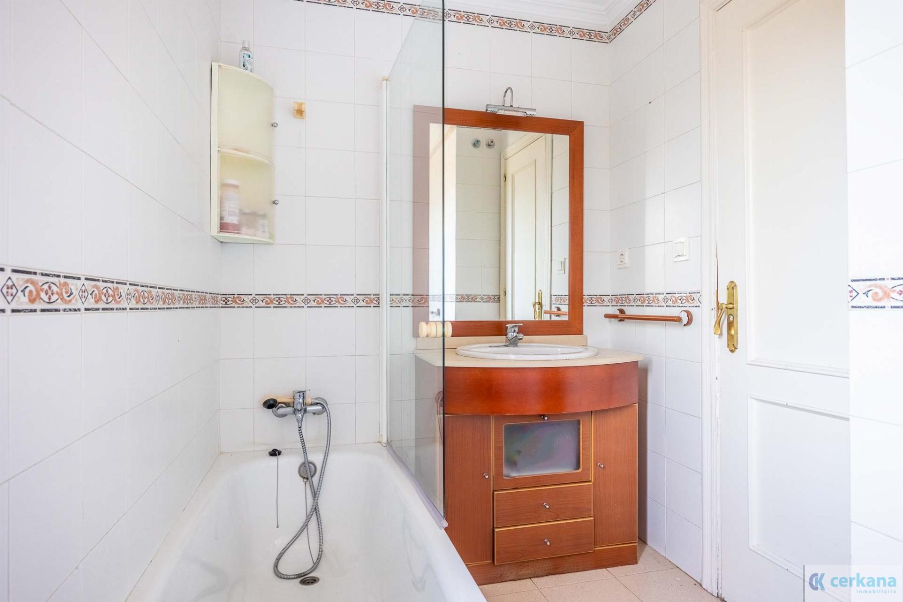 Venta de chalet en Espartinas