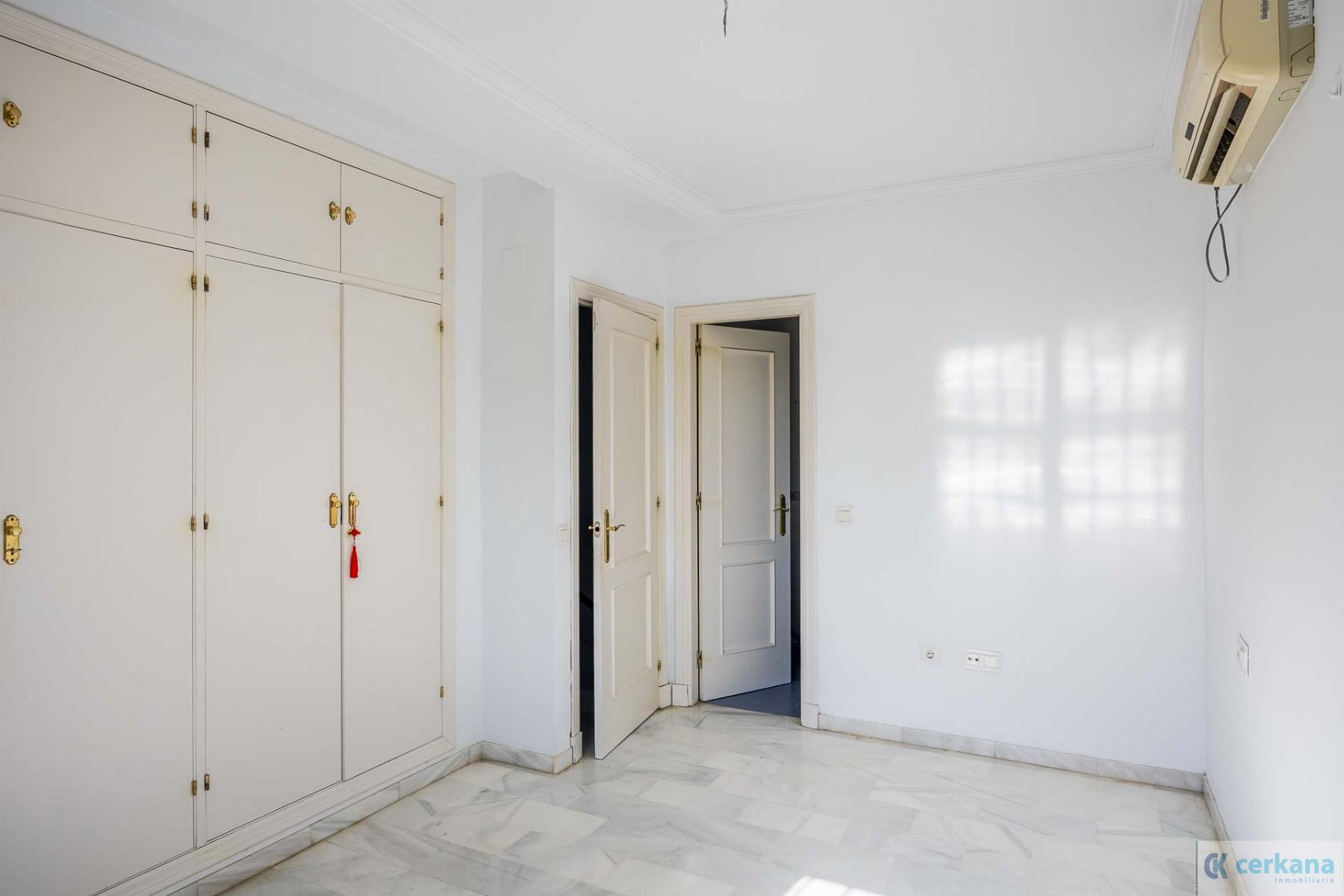 Venta de chalet en Espartinas