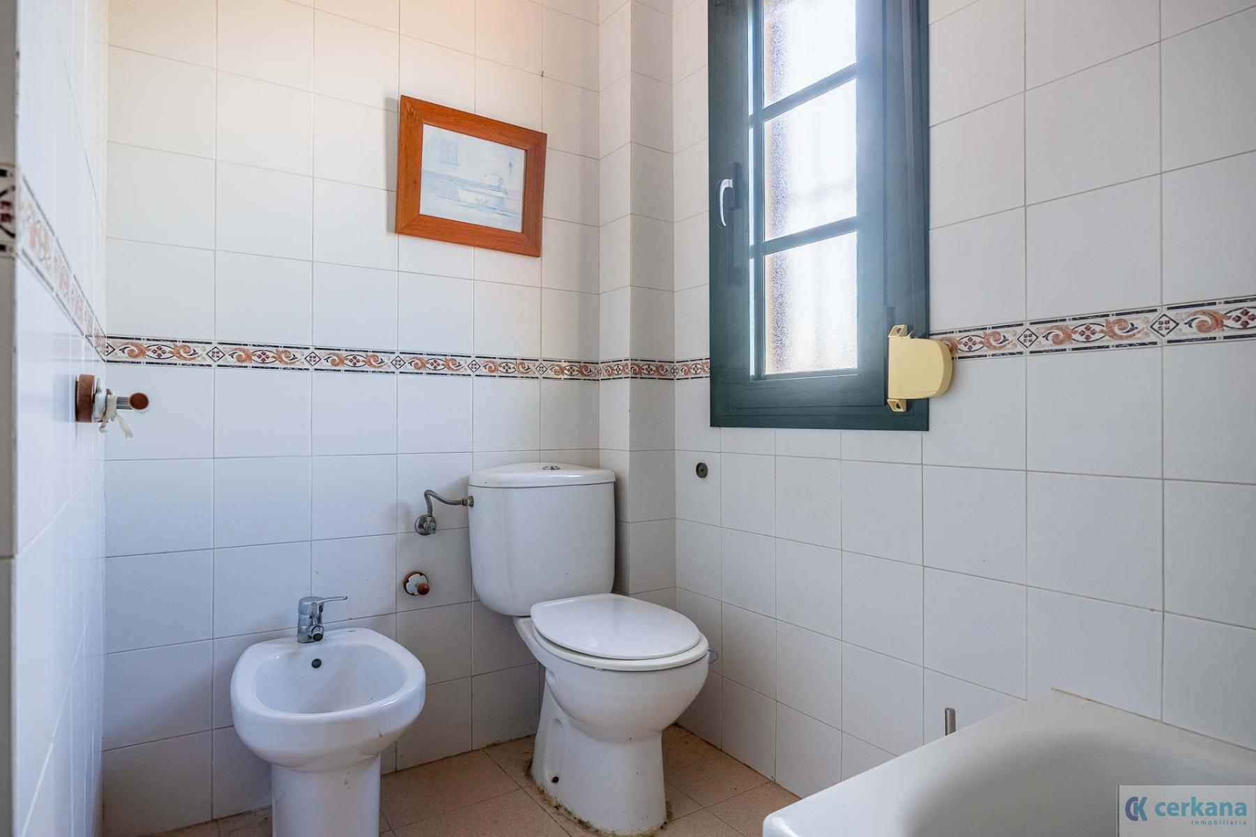 Venta de chalet en Espartinas