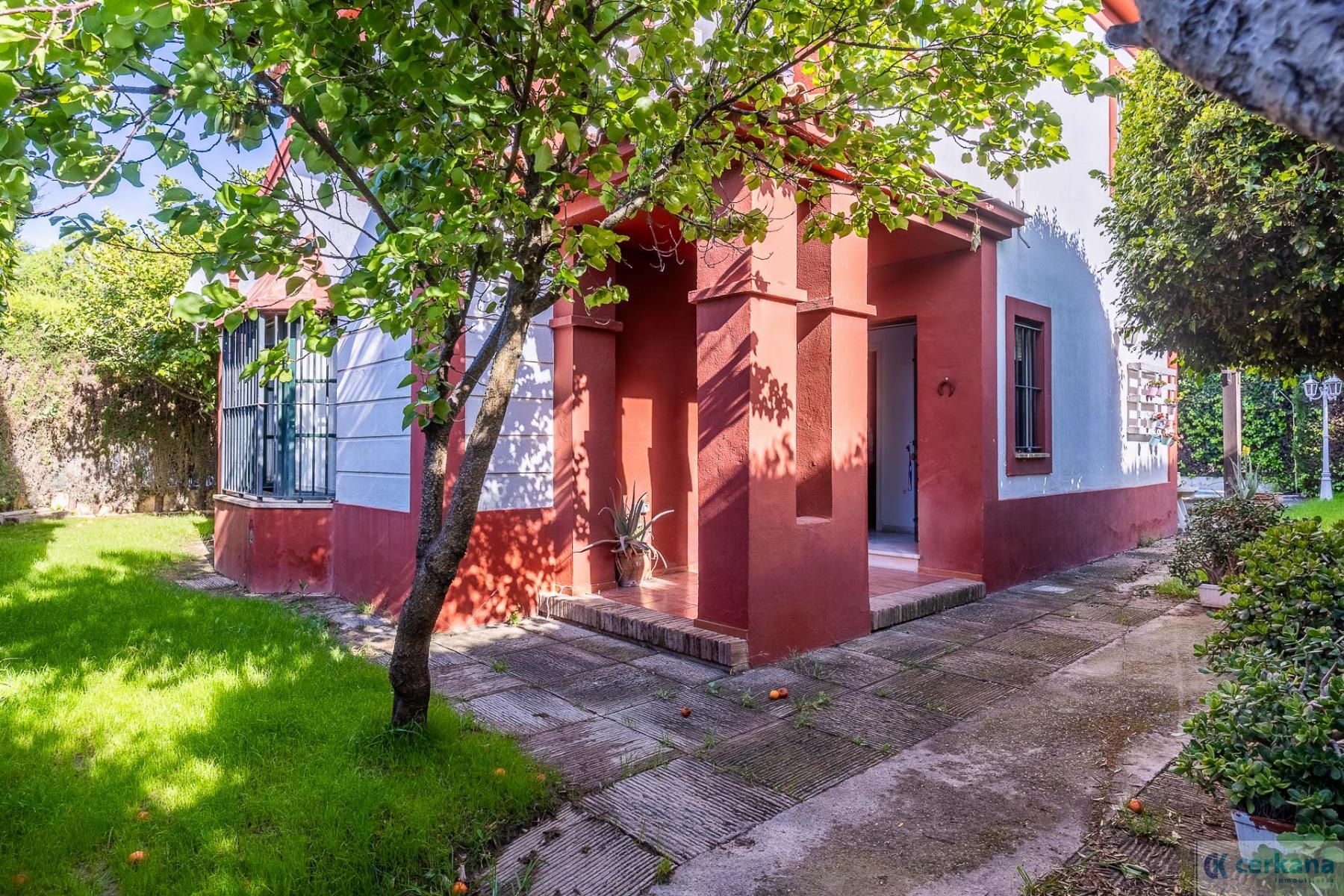 Venta de chalet en Espartinas