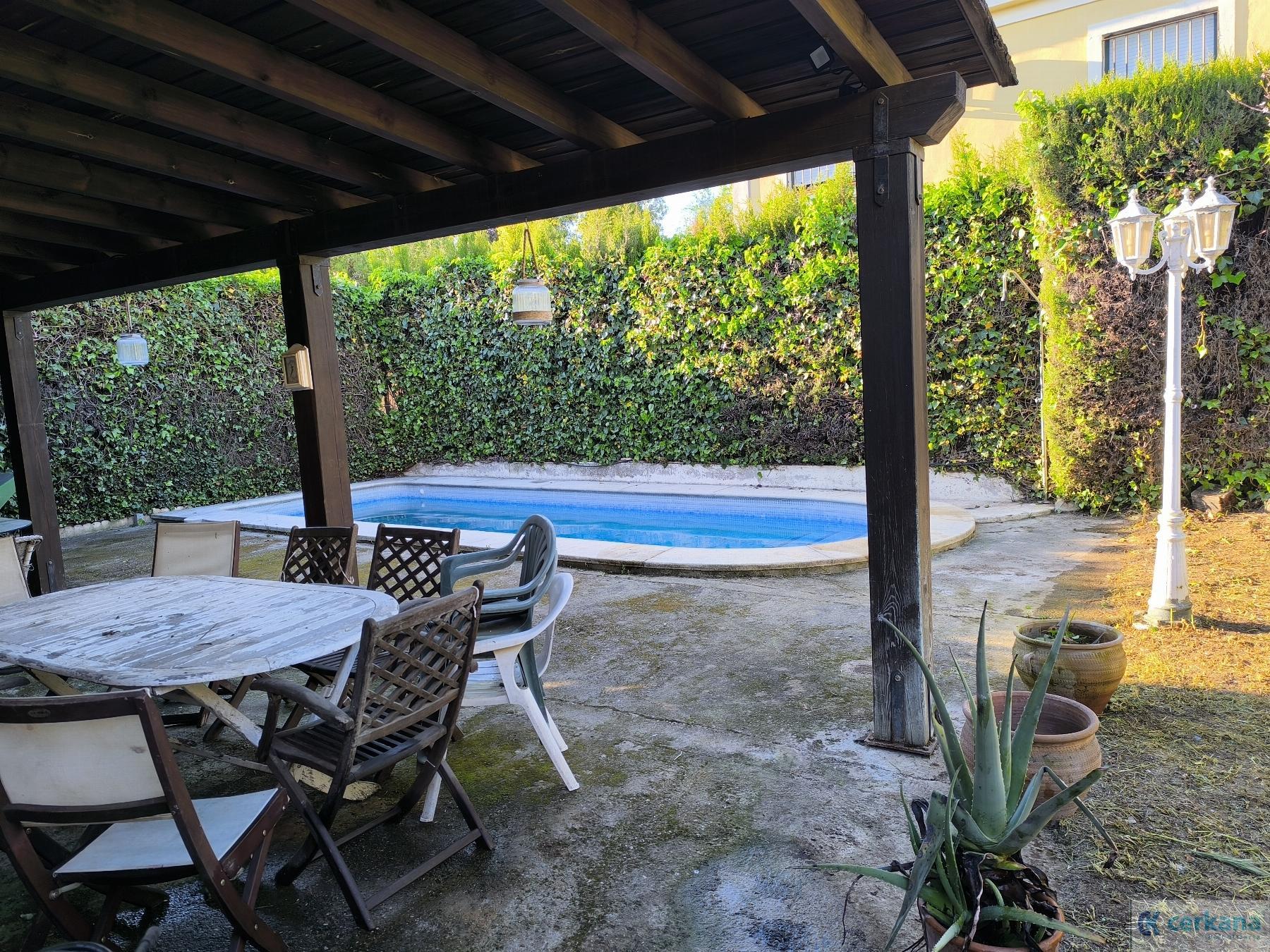 Venta de chalet en Espartinas